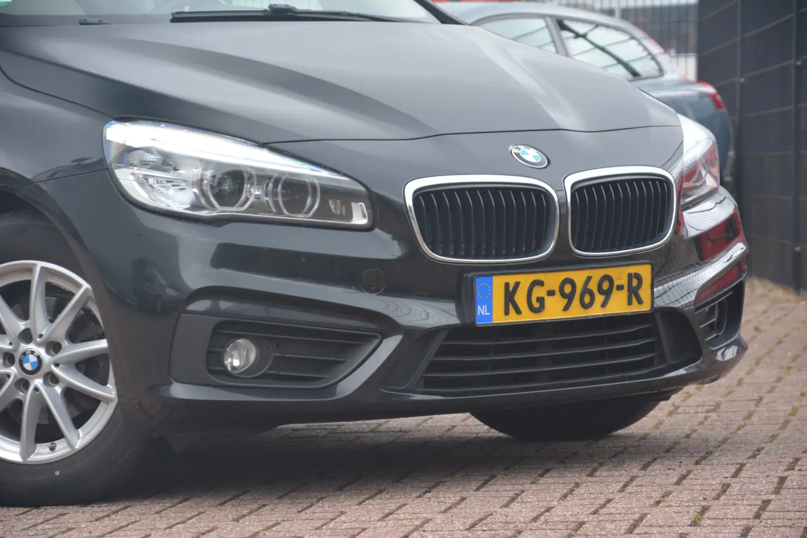 BMW 214 2-serie Active Tourer 214d Centennial Executive Negro - 2