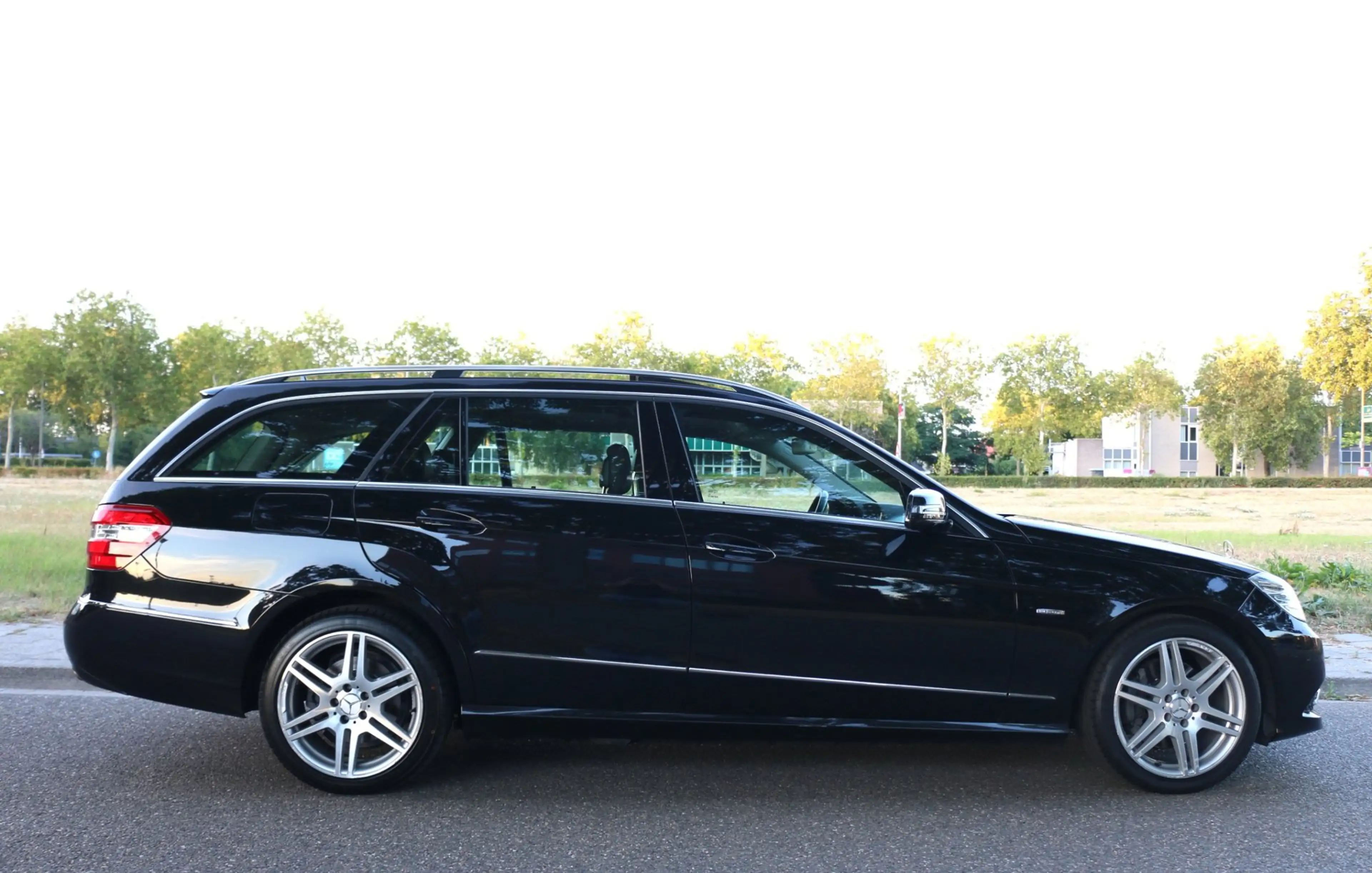 Mercedes-Benz E 350 Estate CGI Avantgarde 3.5 V6 Aut 7G-Tronic 292Pk F — photo 3