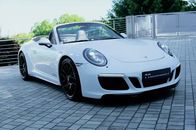 Porsche 991 911 Carrera 4 GTS Cabriolet | APPROVED Ansicht 2