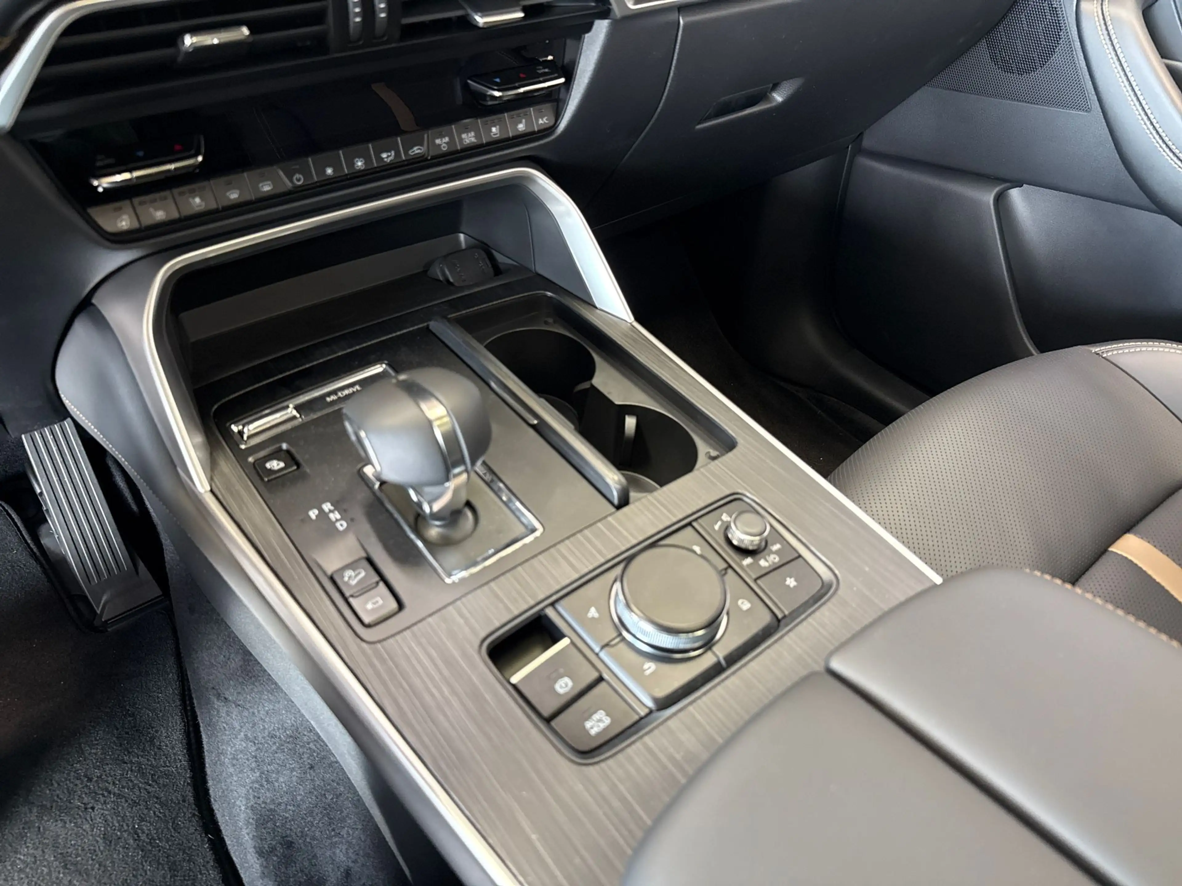Mazda CX-80 2.5 e-SkyActiv PHEV Homura Plus | Diverse kleuren — photo 6