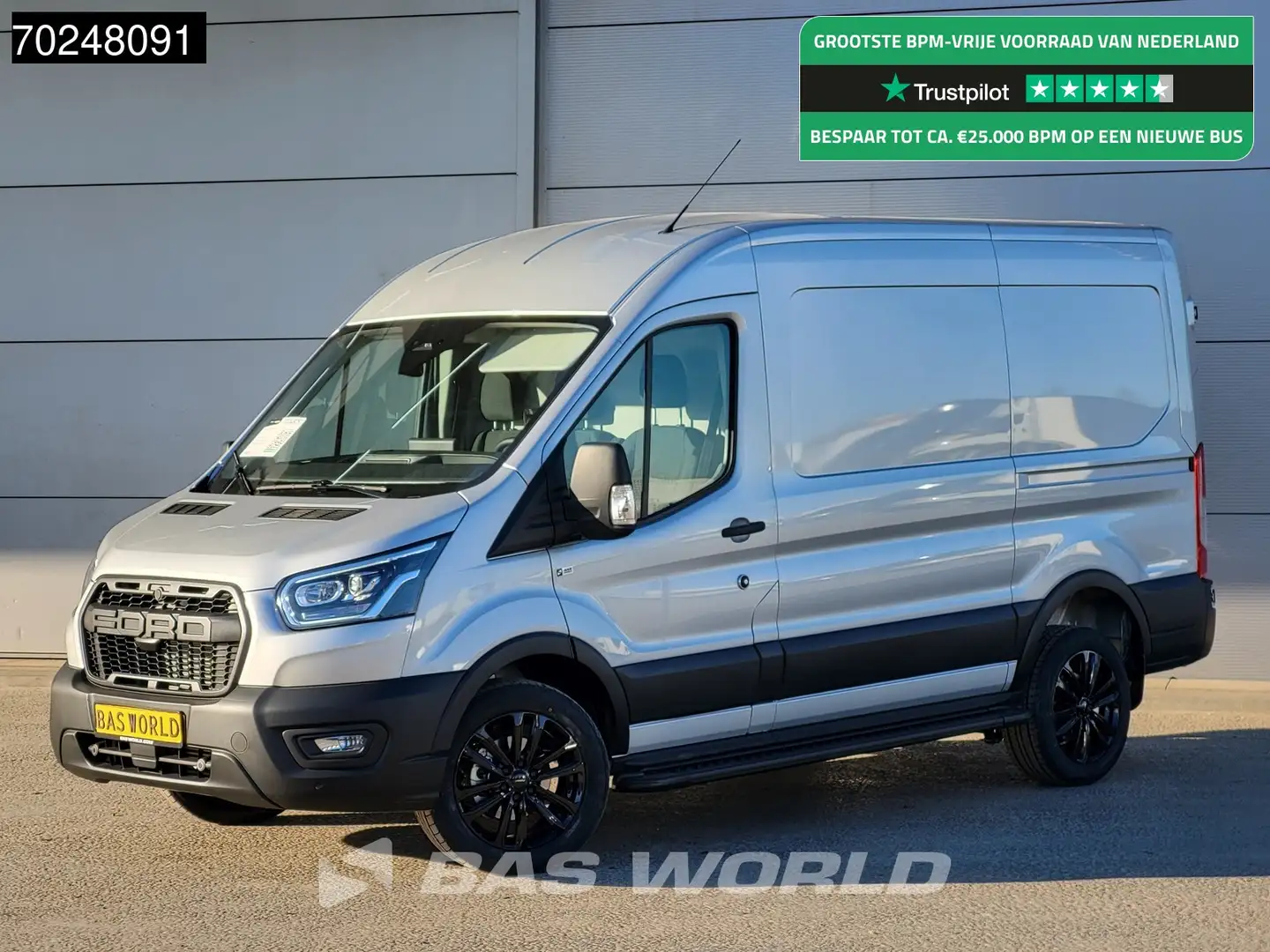 Ford Transit 165pk Automaat Limited Black Edition L2H2 ACC CarP Zilver - 1