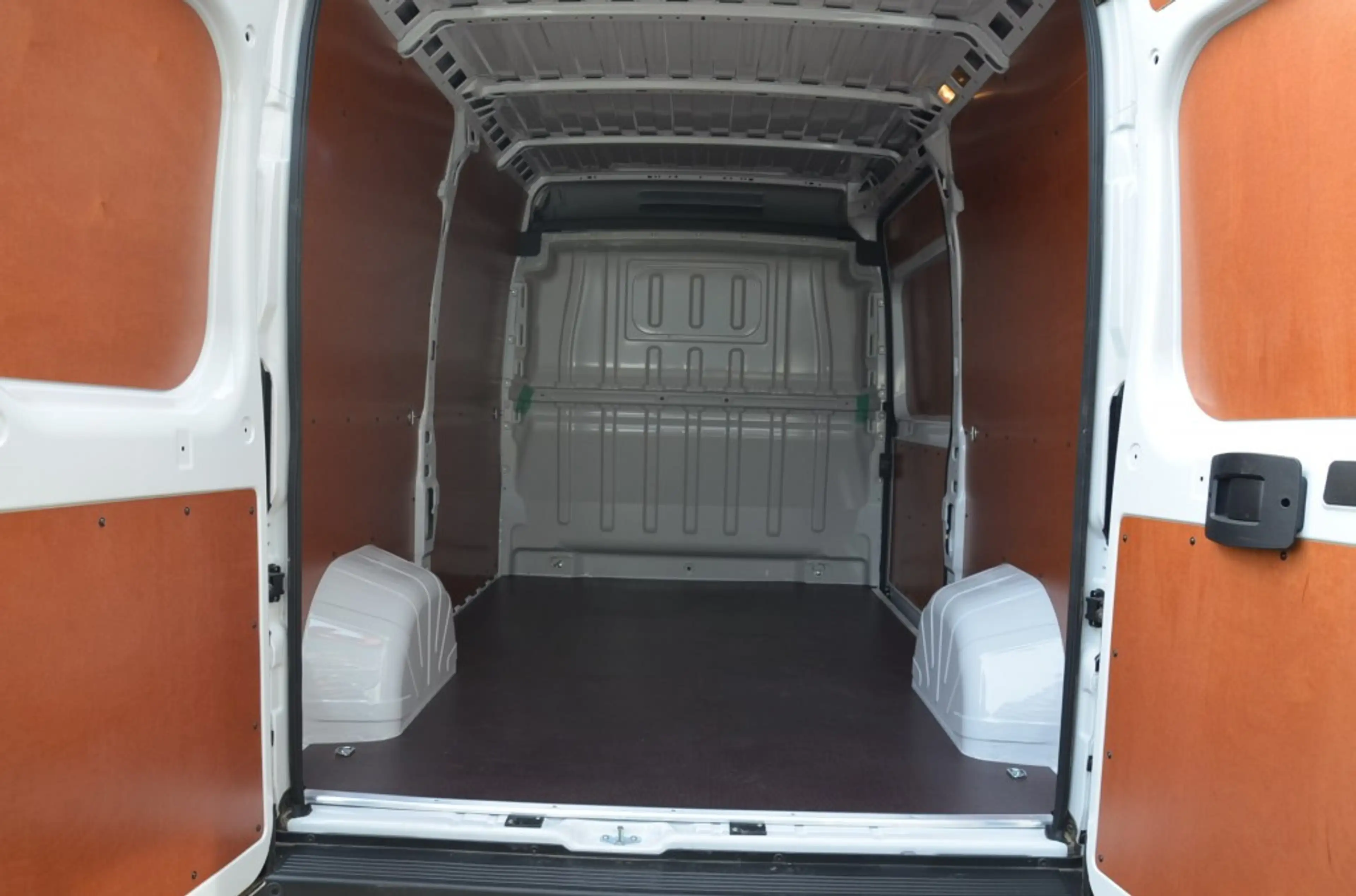 Peugeot Boxer 2.2 Blue HDI L2H2  120PK NIEUW **** De Laatste**** — photo 5