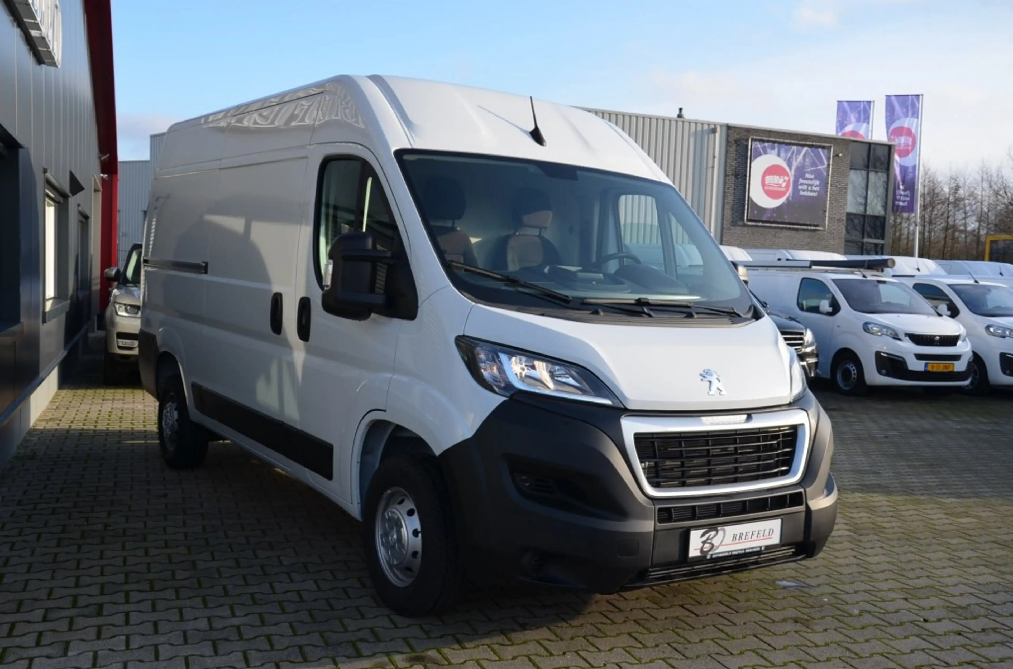 Peugeot Boxer 2.2 Blue HDI L2H2  120PK NIEUW **** De Laatste**** — photo 12