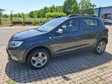 Stepway, Prestige,1.Hd, TÜV neu, Klima,Navi,PDC