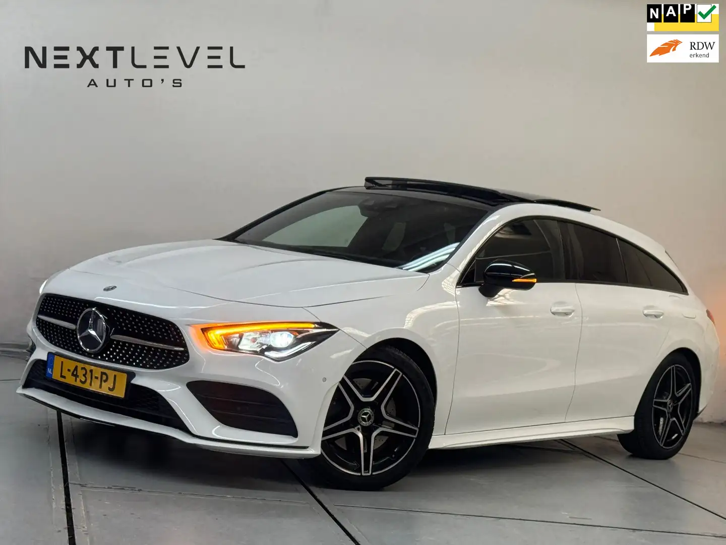 Mercedes-Benz CLA 200 Shooting Brake Premium Plus AMG Pano Weiß - 1