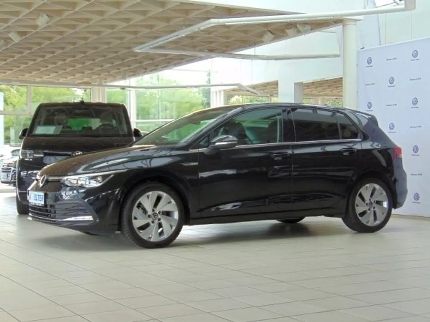 Volkswagen Golf Style 1.5 TSI NAVI/RÜCK-CAM/EL. SITZ/BEHEIZ Noir - 1