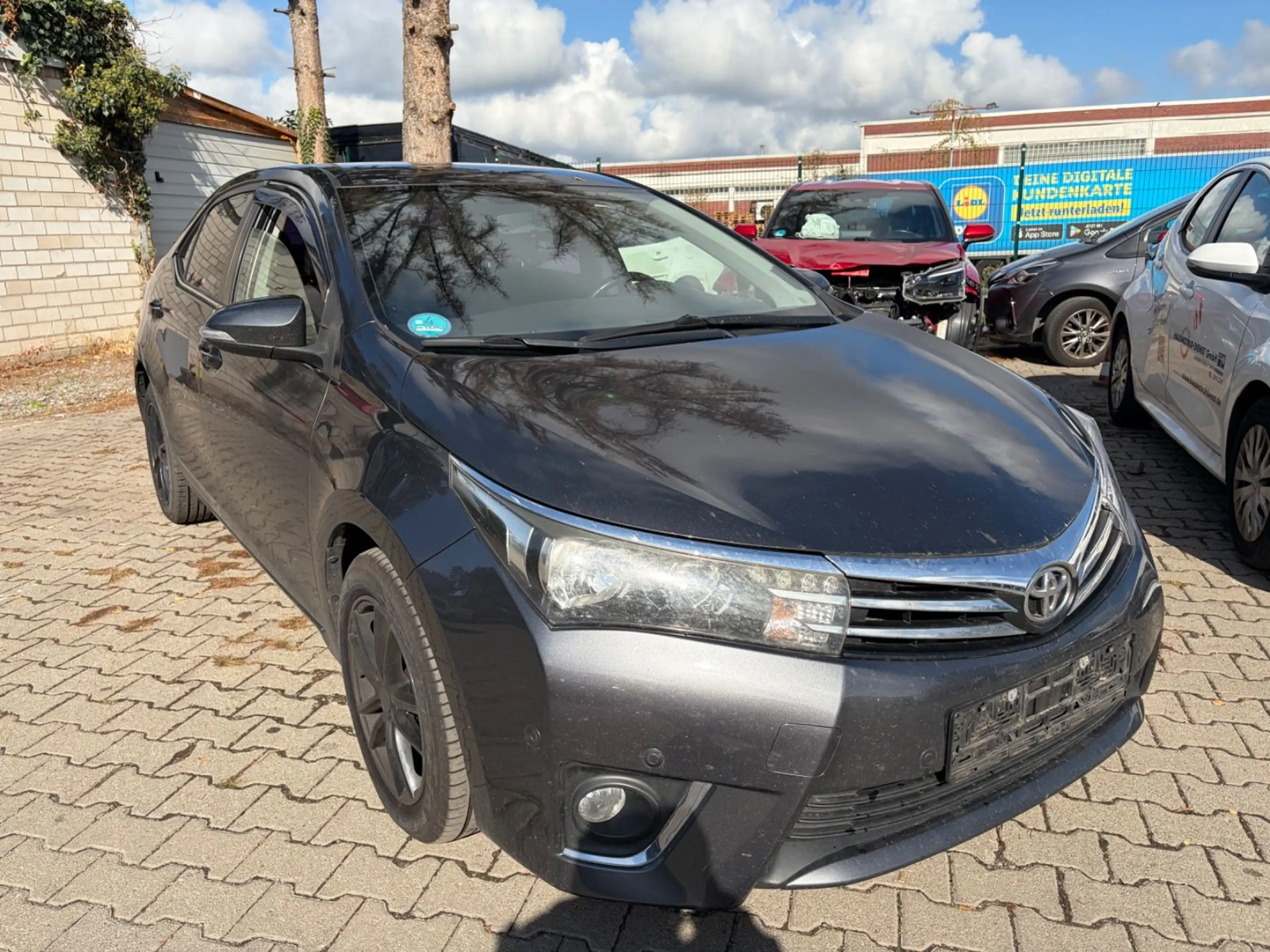 Toyota Corolla 1,6-l-Valvematic Multidrive S Life Plus — photo 9