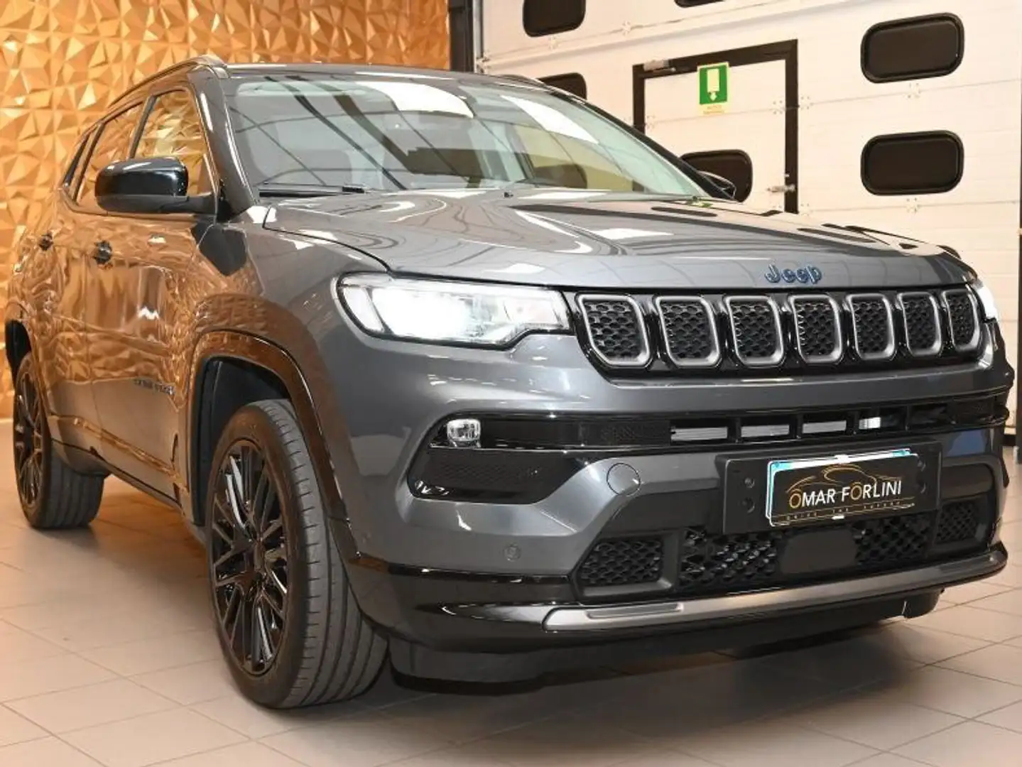 Jeep Compass 1.3 Turbo T4 190 CV PHEV AT6 4xe 80th ANNIVERSARY! Grau - 2