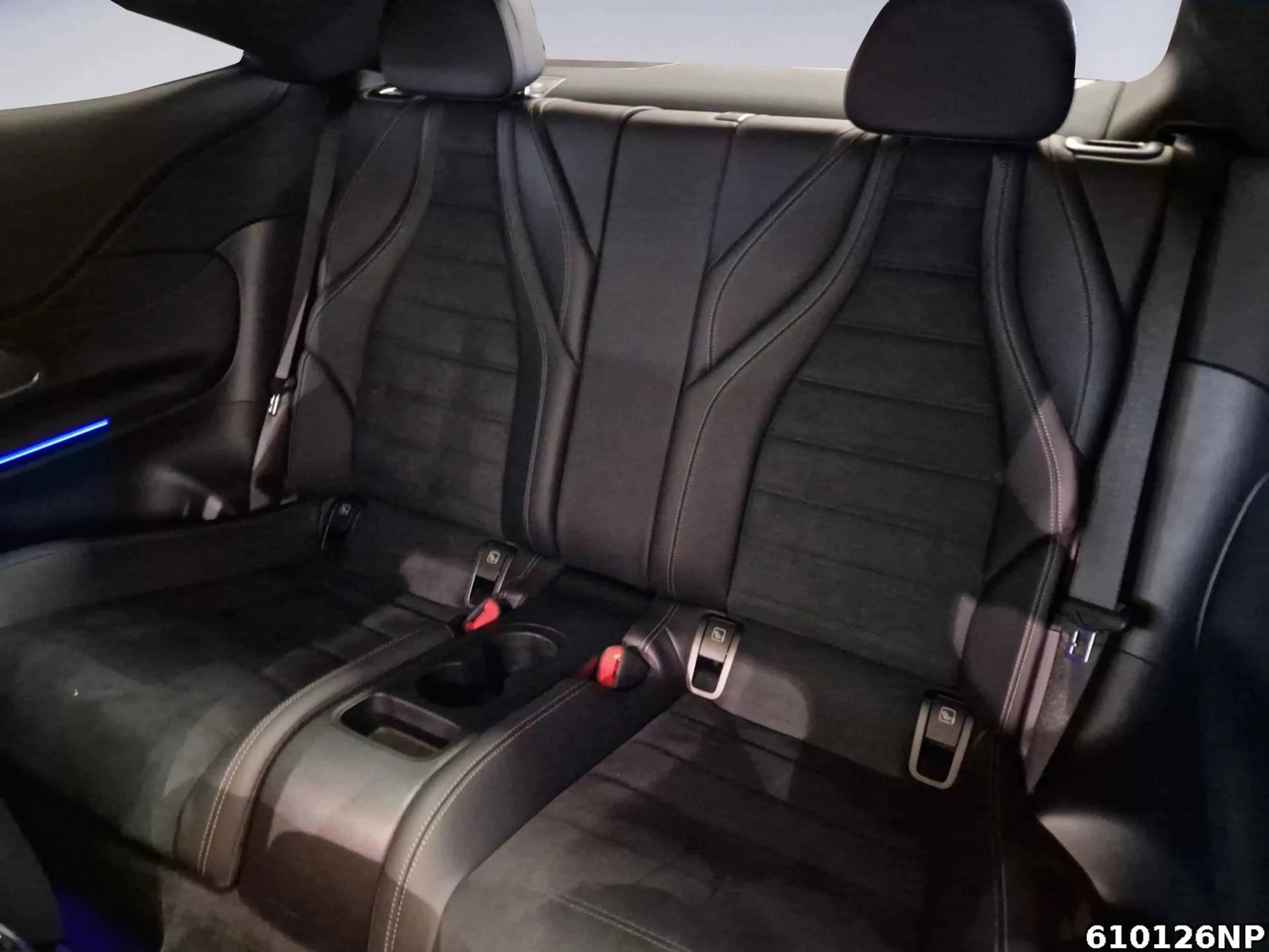 Mercedes-Benz CLE 300 e mit EQ Hybrid AMG Pano 360° Burmester — photo 11