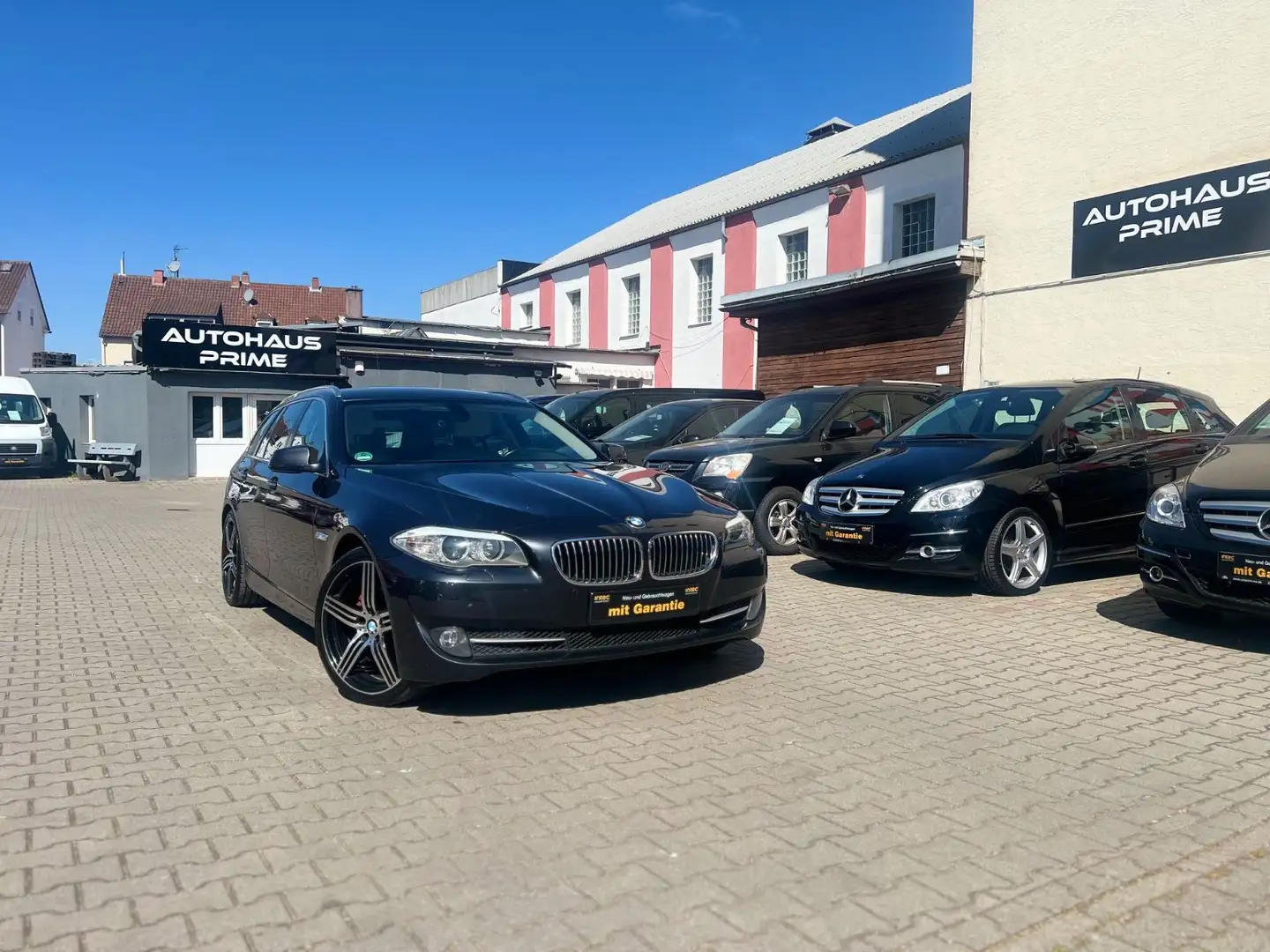 BMW 520 d Touring+AUTOMATIK+NAVI+LEDER+LÜCKENLOS SH+ Grau - 1