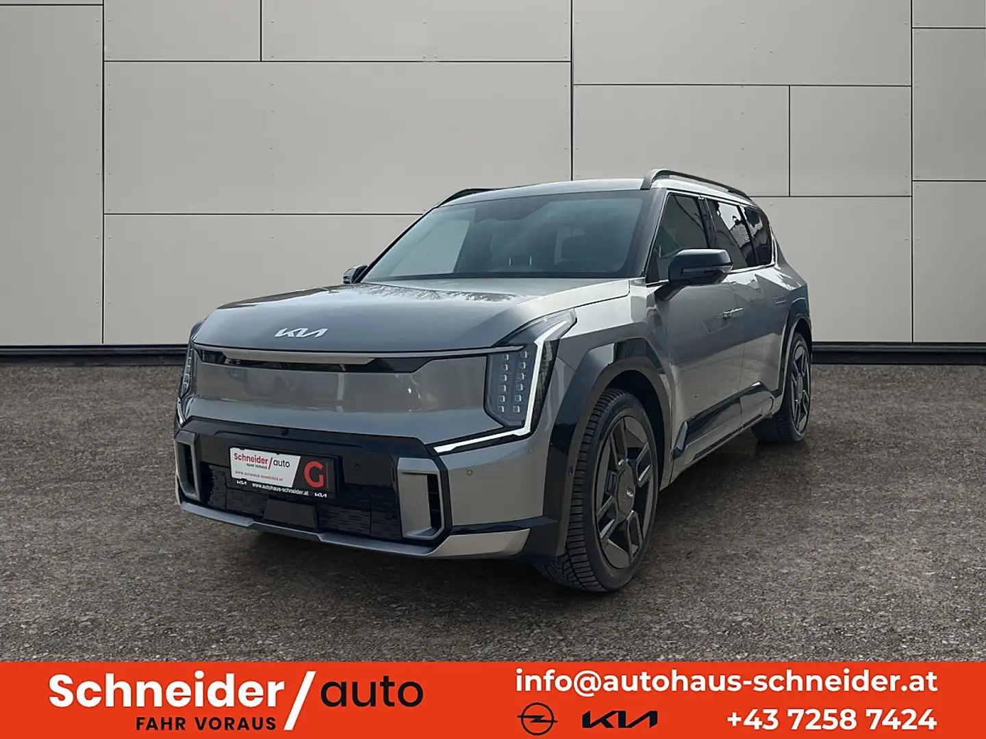 Kia EV9 AWD 99.8kWh GT-Line Aut. inkl. Anhängevorrichtung Silber - 1