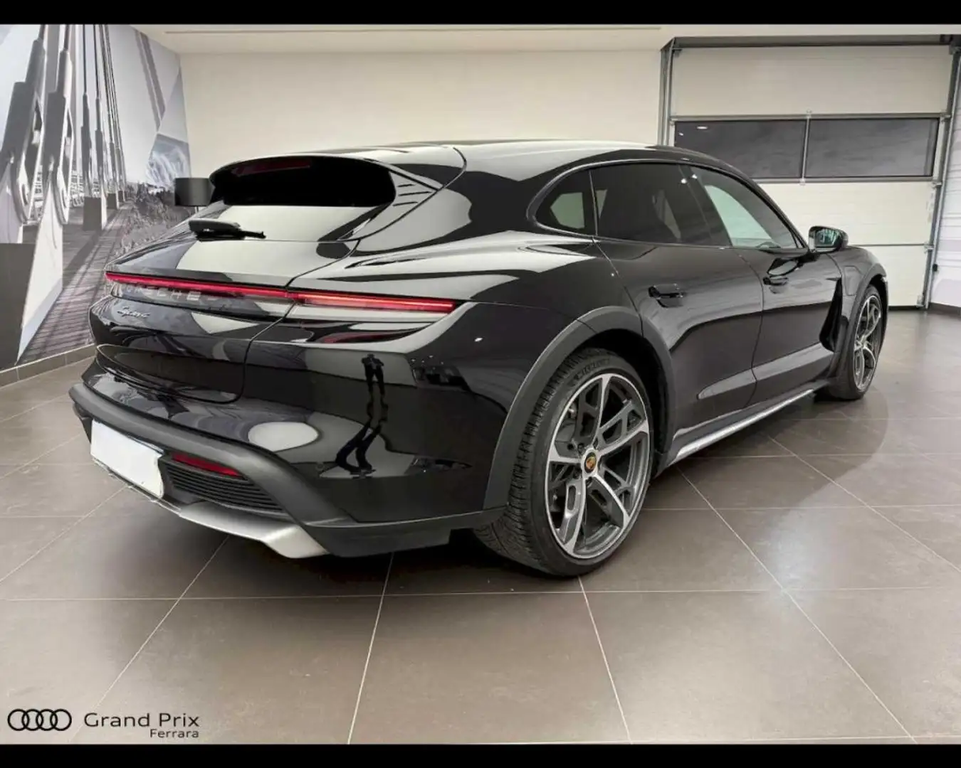 Porsche Taycan 4 Cross Turismo Nero - 2