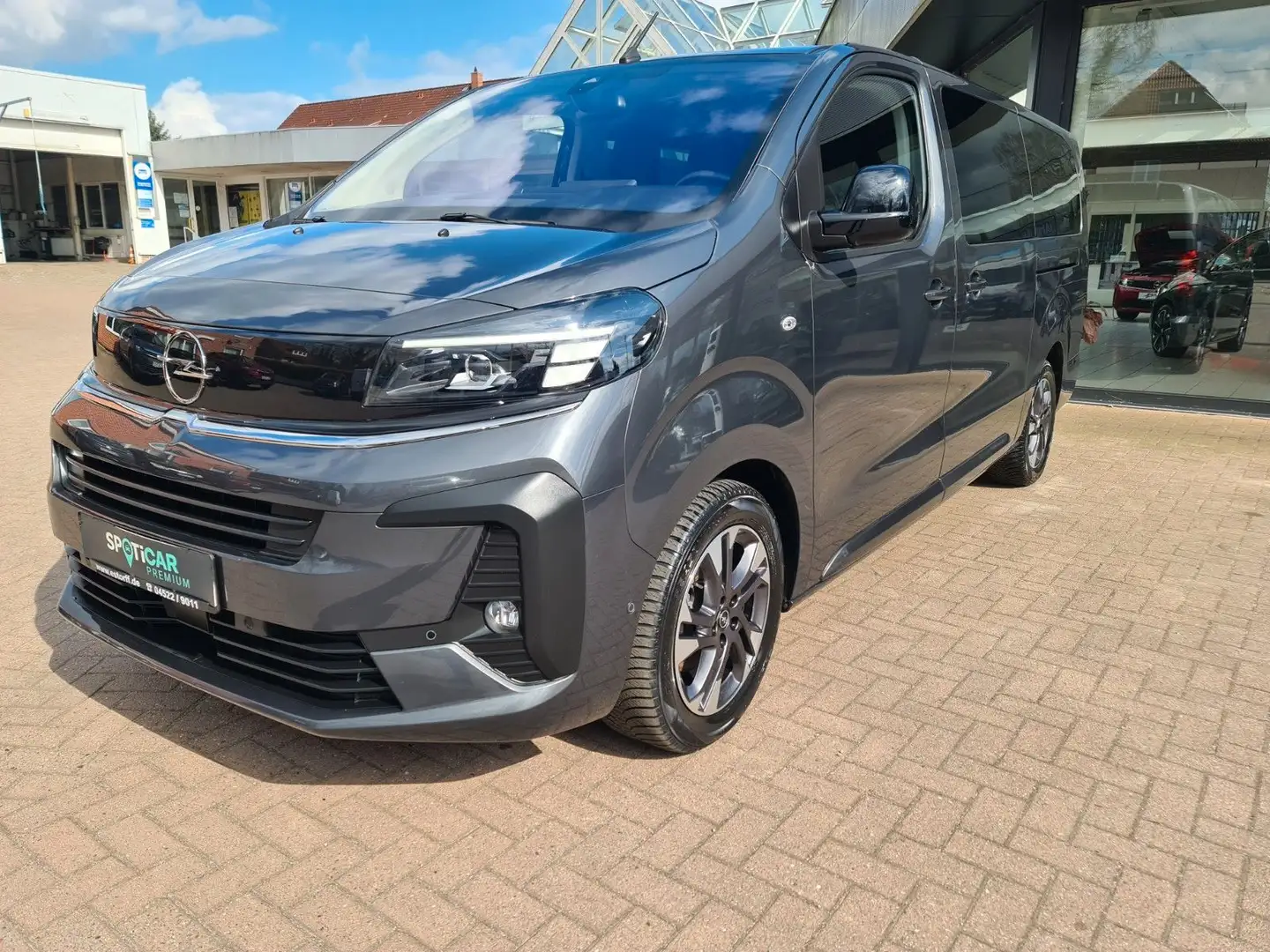 Opel Zafira Life Edition XL 2.0 D 9-Sitzer Automatik Grau - 1