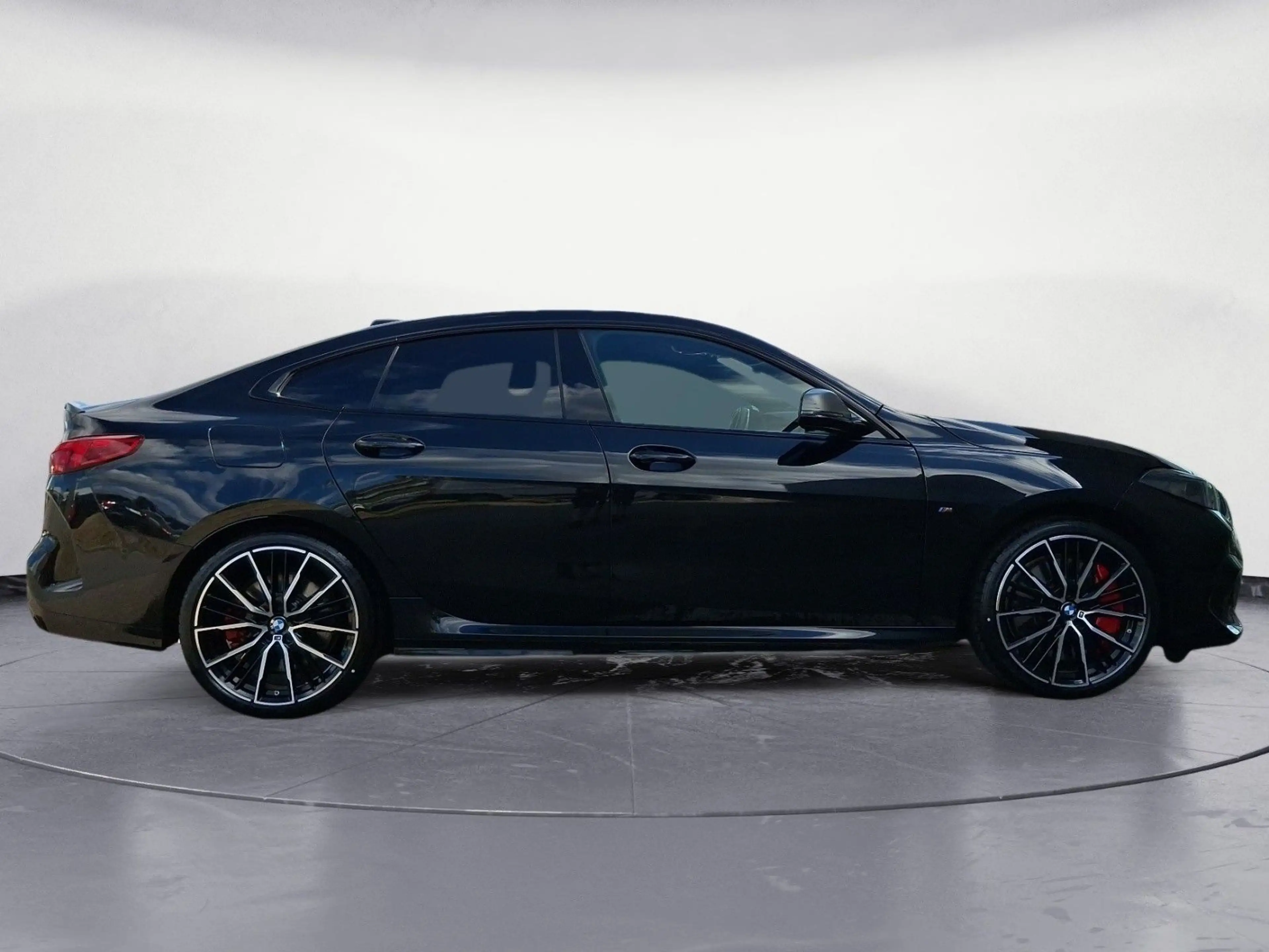 BMW 235 xDrive Gran Coupe Steptronic Panorama Head — photo 7