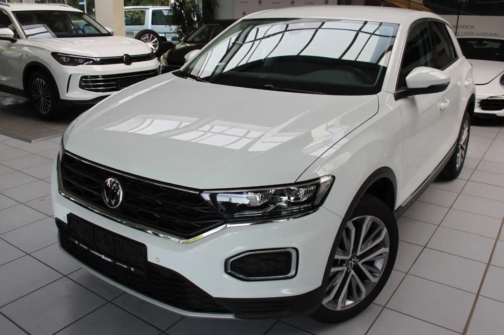 Volkswagen T-Roc /STYLE/DSG/ASSIST+/KAME/ACC/STZHZ/AHK/PDC/A Weiß - 1