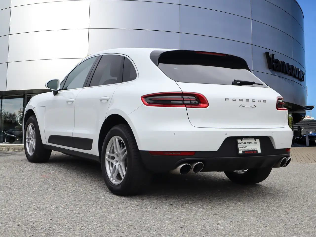 Porsche Macan снимка Porsche Macan