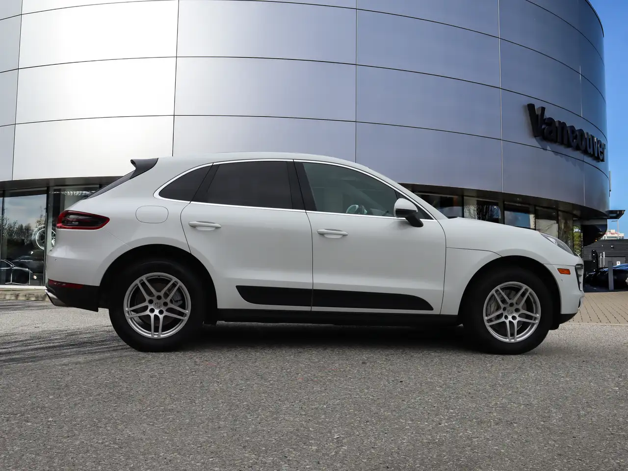 Porsche Macan снимка Porsche Macan