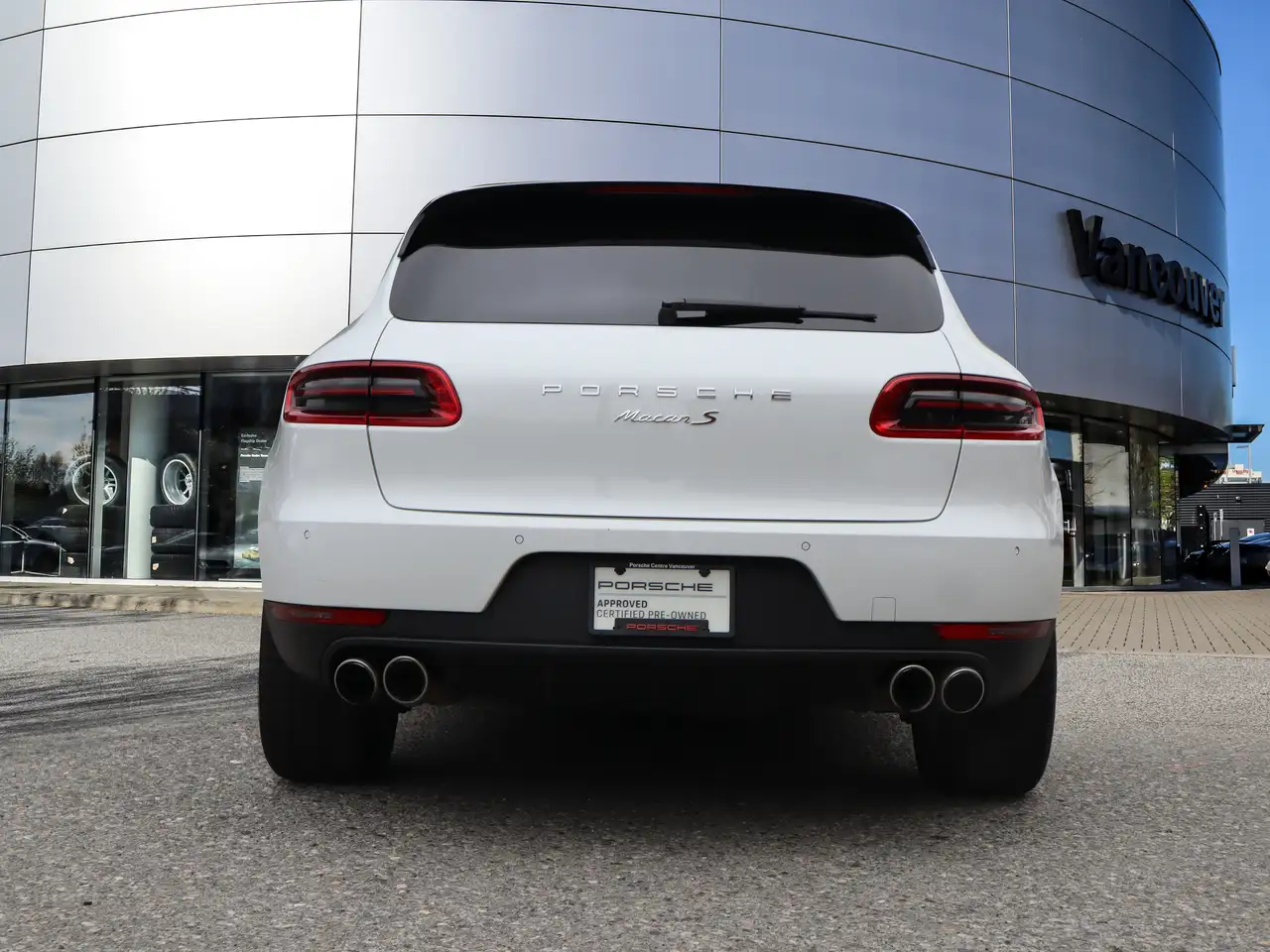 Porsche Macan снимка Porsche Macan