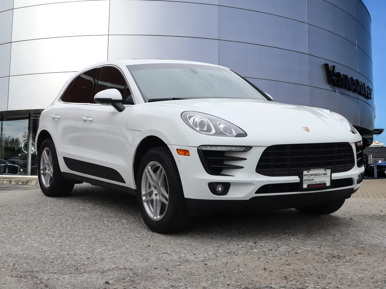 Porsche Macan снимка Porsche Macan