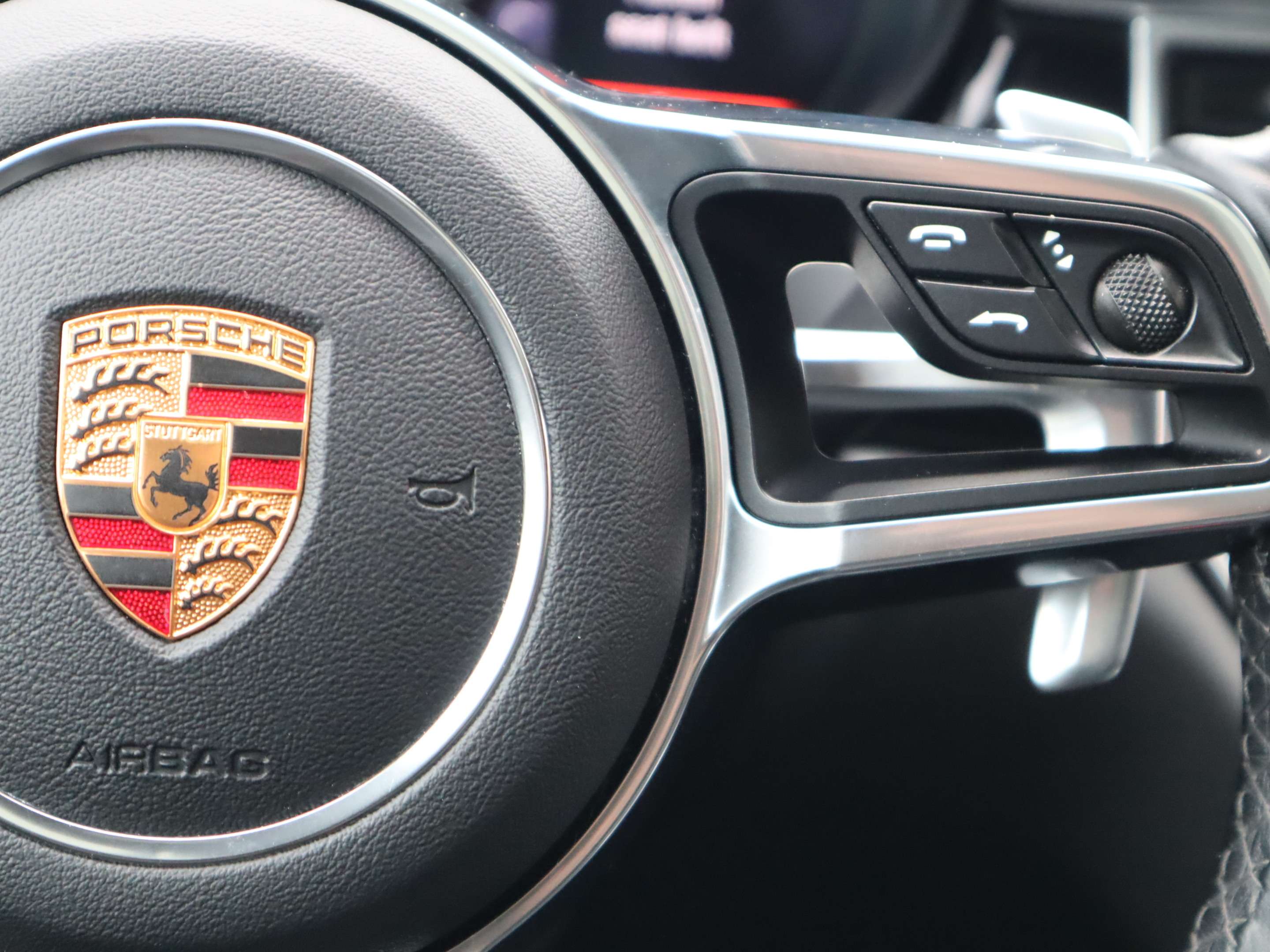 2015 Porsche Macan S thumb 19