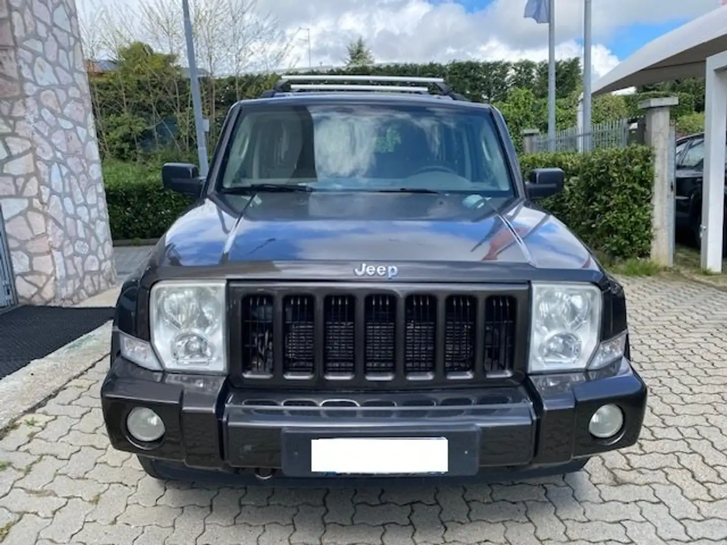 Jeep Commander 3.0 V6 CRD SPORT AUTO  7 POSTI  4X4 Negru - 1