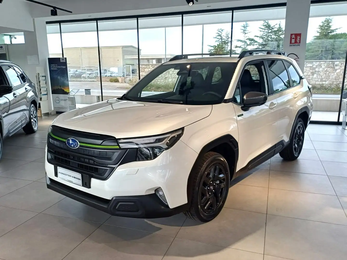 Subaru Forester 2.0 e-Boxer 150 CV Mild Hybrid Automatica 4dventu Bianco - 1