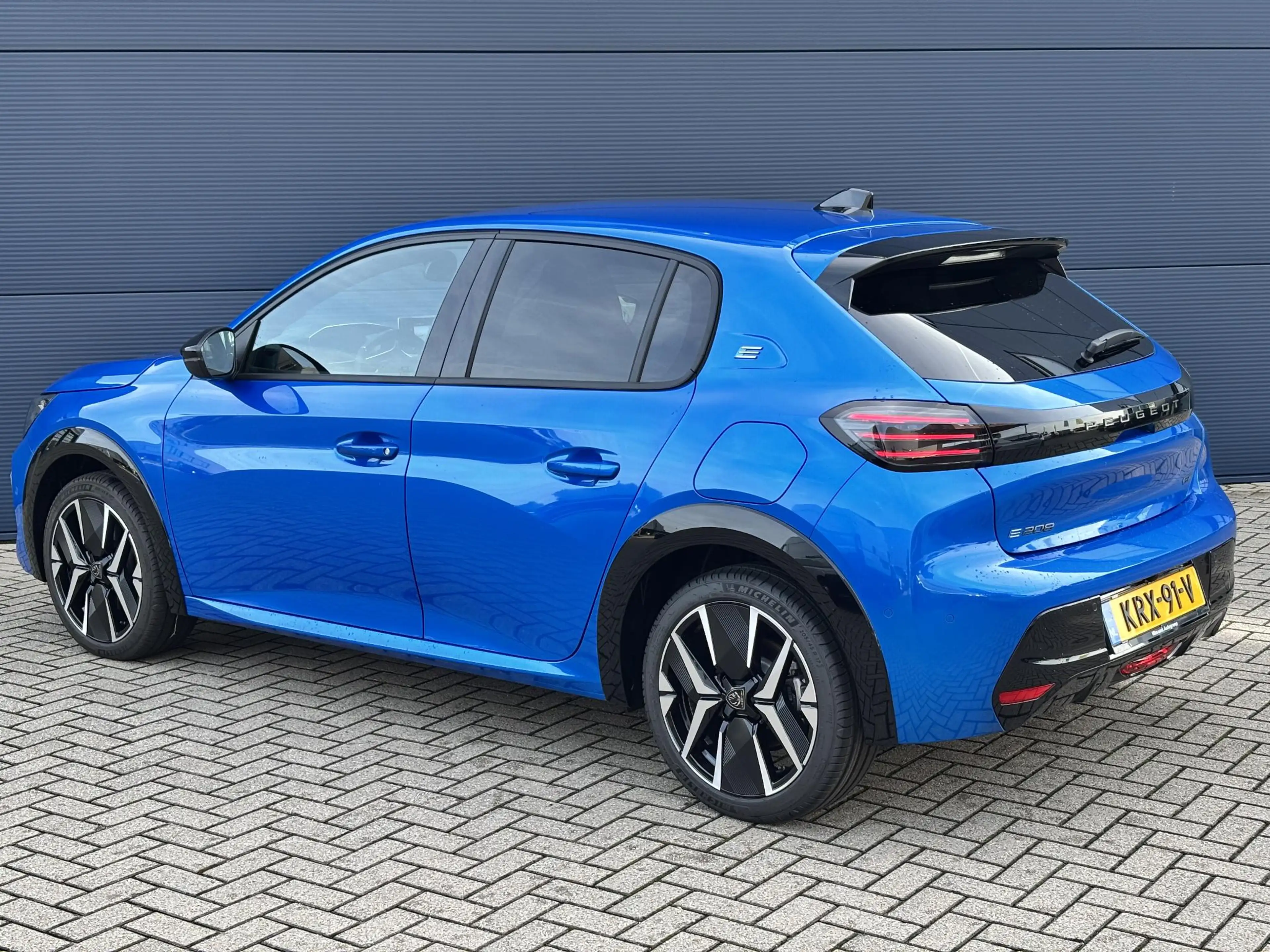 Peugeot e-208 EV GT Avantage 51 kWh VOORRAADVOORDEEL | Navigatie — photo 8