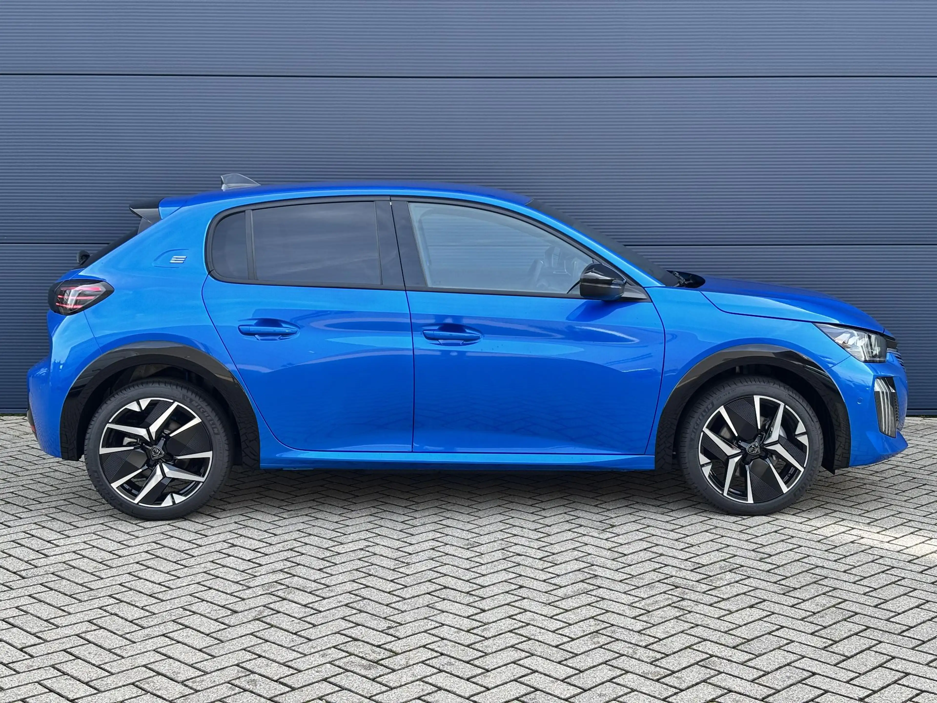 Peugeot e-208 EV GT Avantage 51 kWh VOORRAADVOORDEEL | Navigatie — photo 4