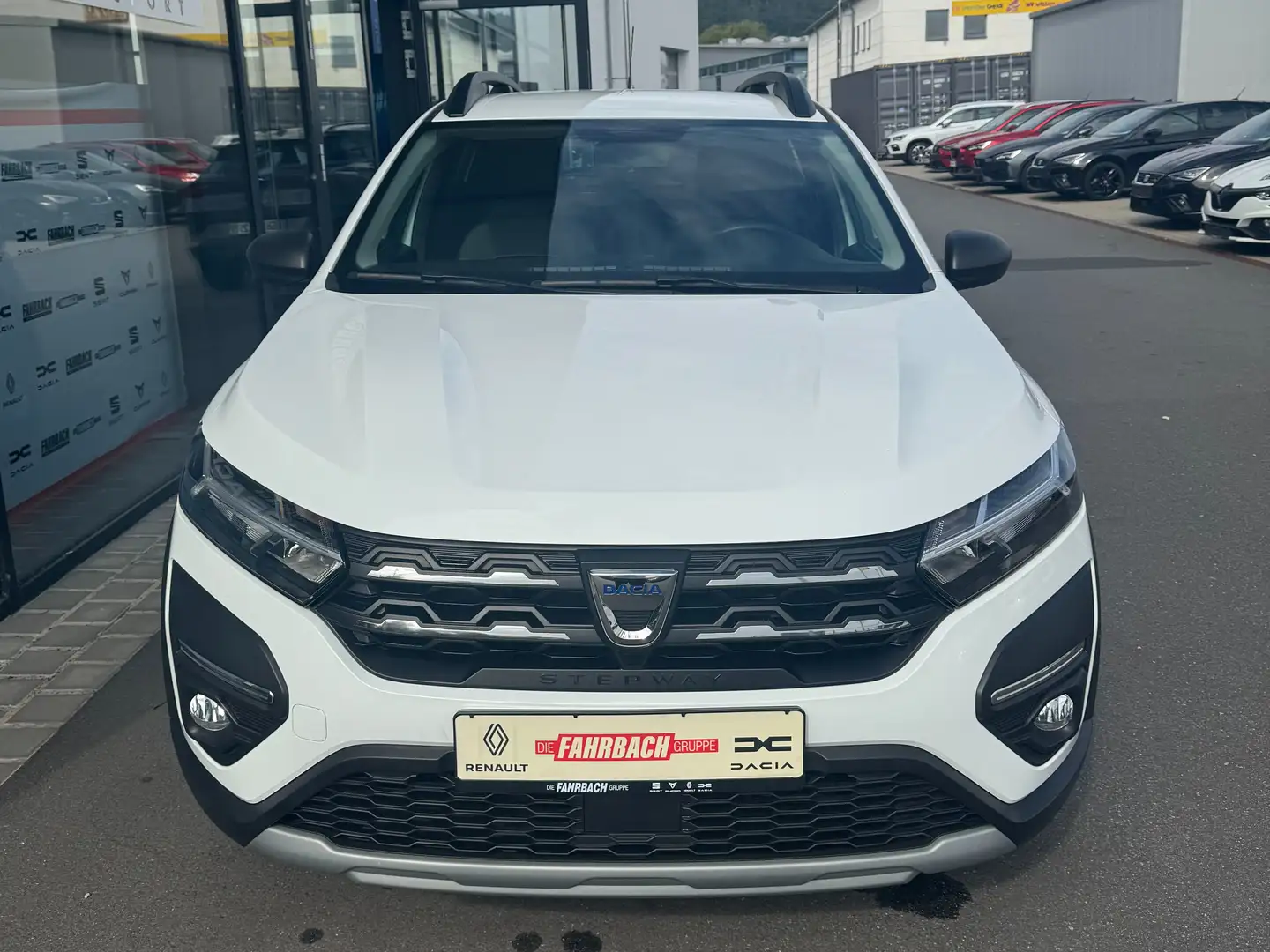 Dacia Sandero Stepway Essential LPG Weiß - 1