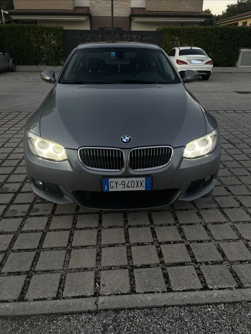 BMW 330 e92 330XD LCI Gris - 1
