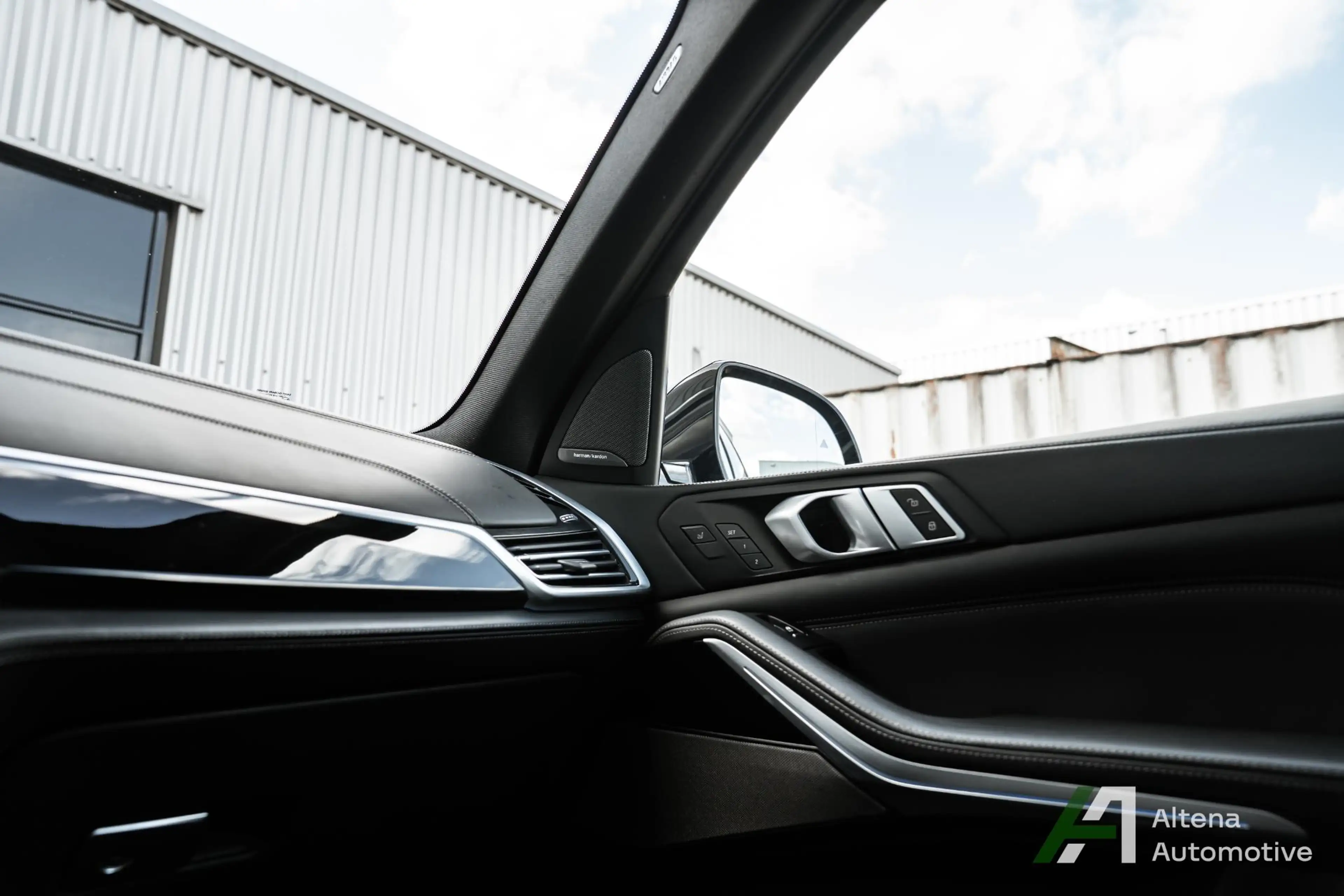 BMW X5 xDrive45e High Executive M-sport, Trekhaak, harman — photo 31