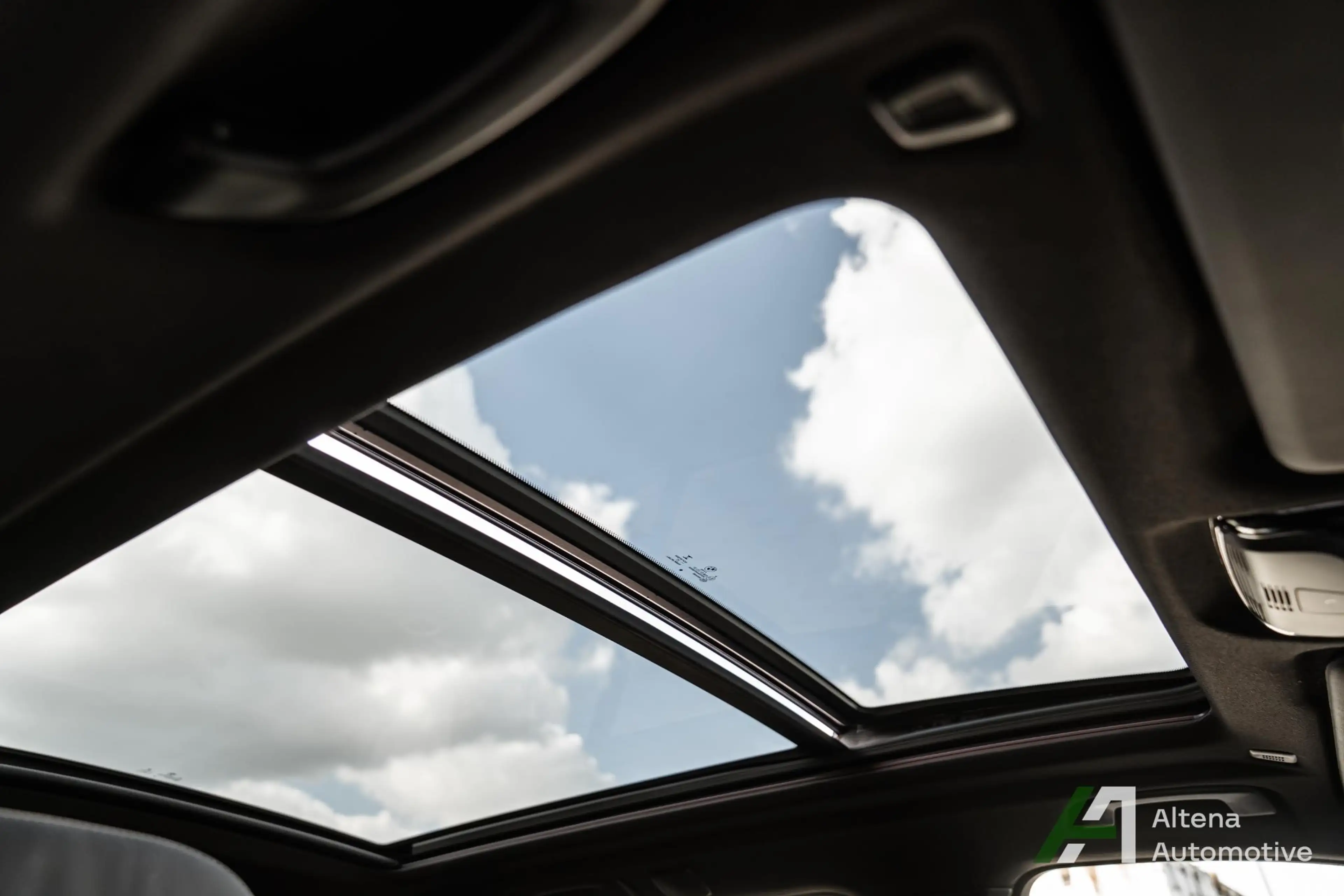 BMW X5 xDrive45e High Executive M-sport, Trekhaak, harman — photo 47