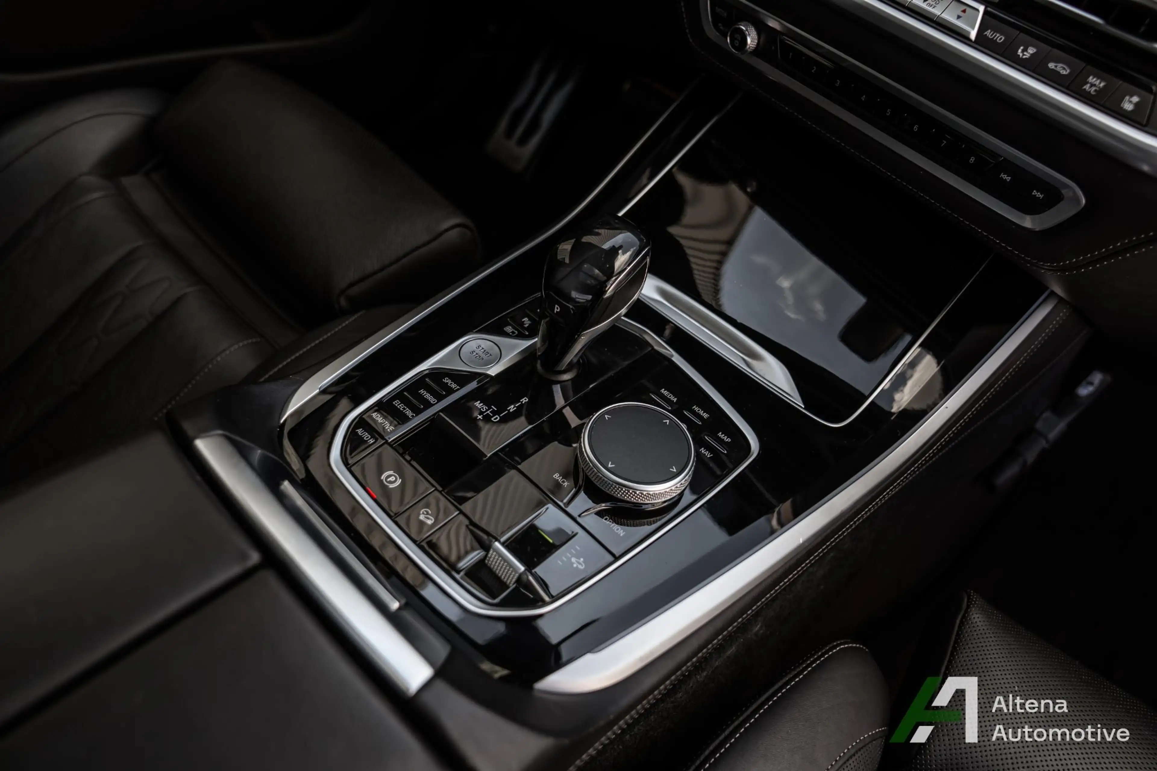 BMW X5 xDrive45e High Executive M-sport, Trekhaak, harman — photo 43