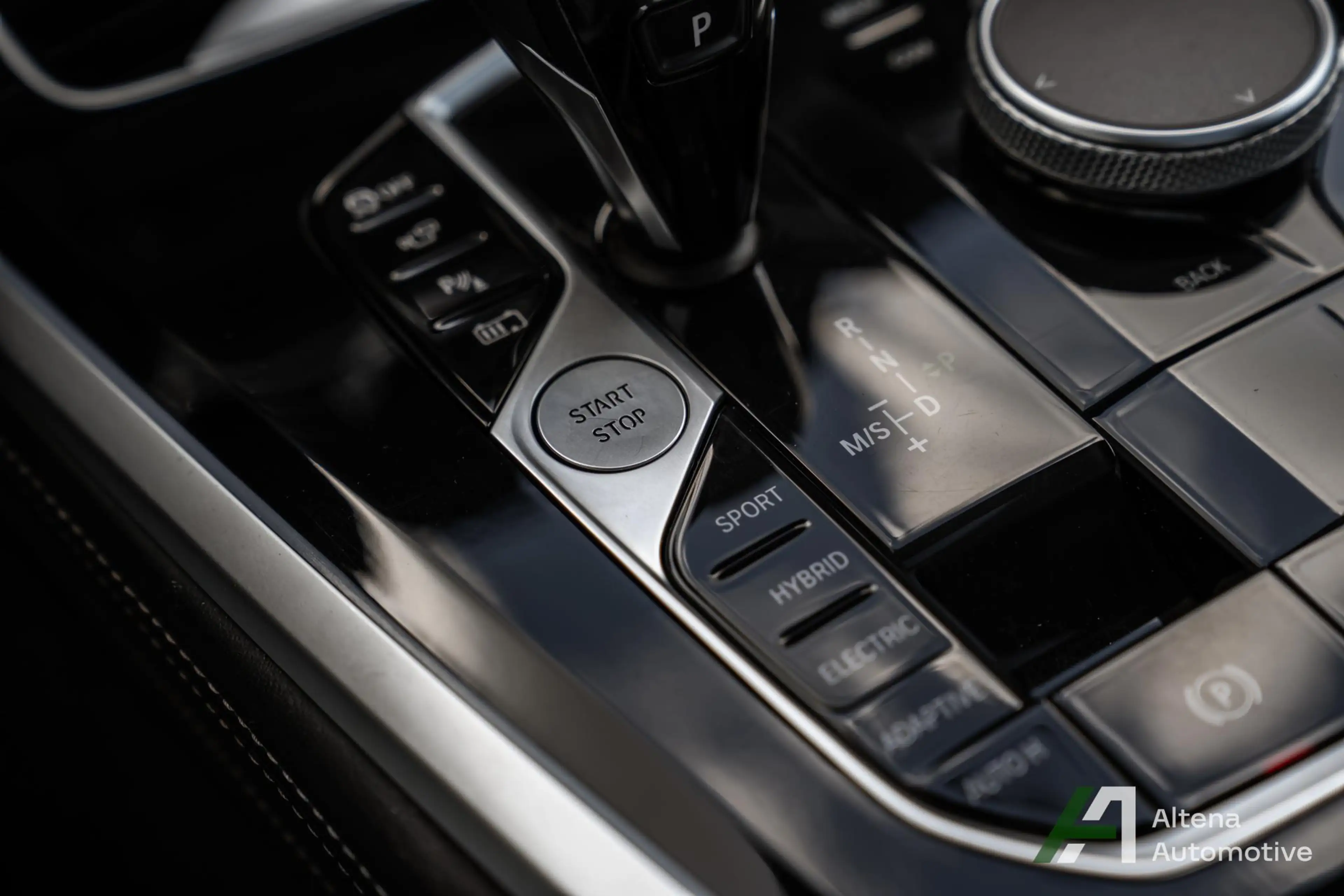 BMW X5 xDrive45e High Executive M-sport, Trekhaak, harman — photo 24