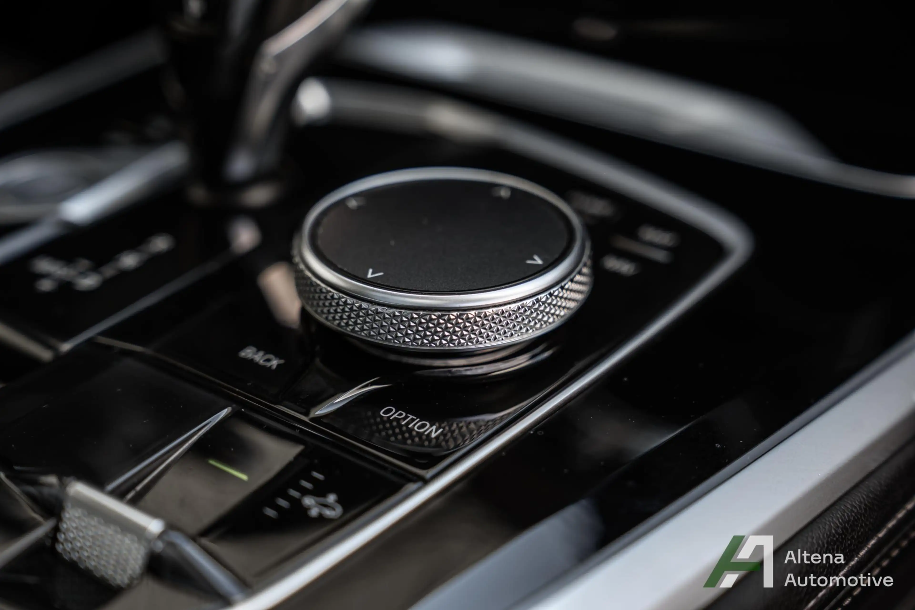 BMW X5 xDrive45e High Executive M-sport, Trekhaak, harman — photo 44