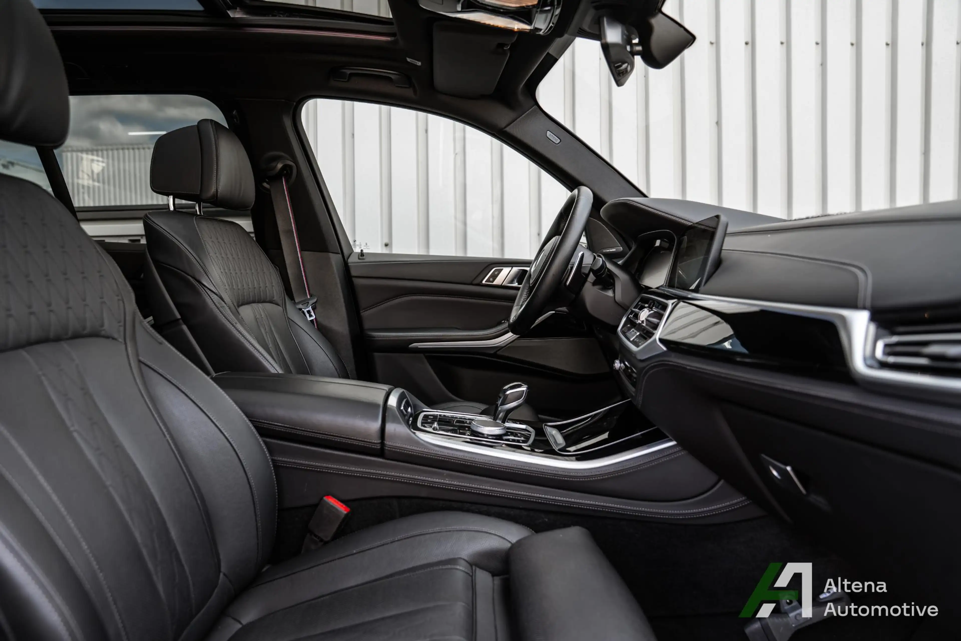 BMW X5 xDrive45e High Executive M-sport, Trekhaak, harman — photo 40