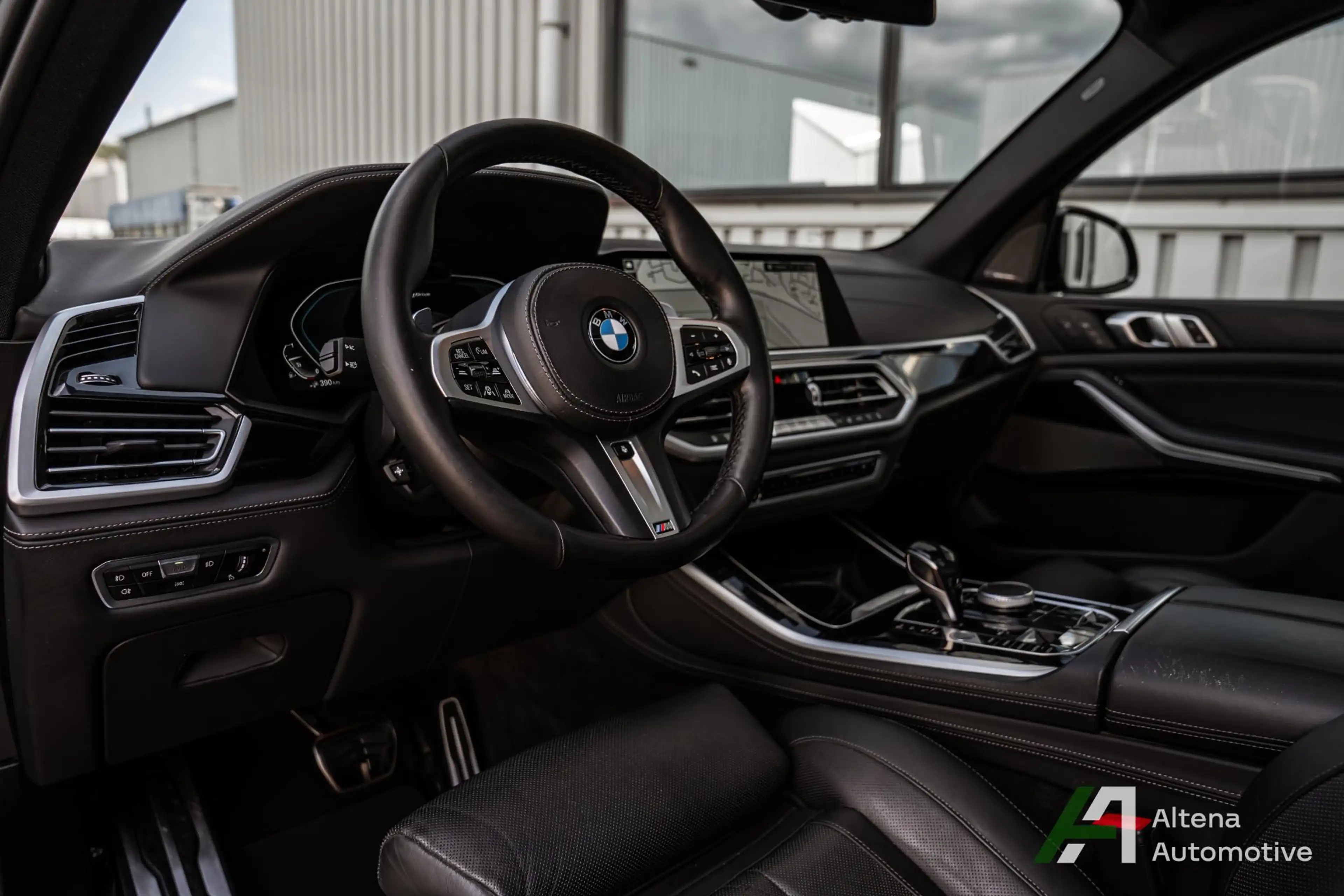 BMW X5 xDrive45e High Executive M-sport, Trekhaak, harman — photo 10