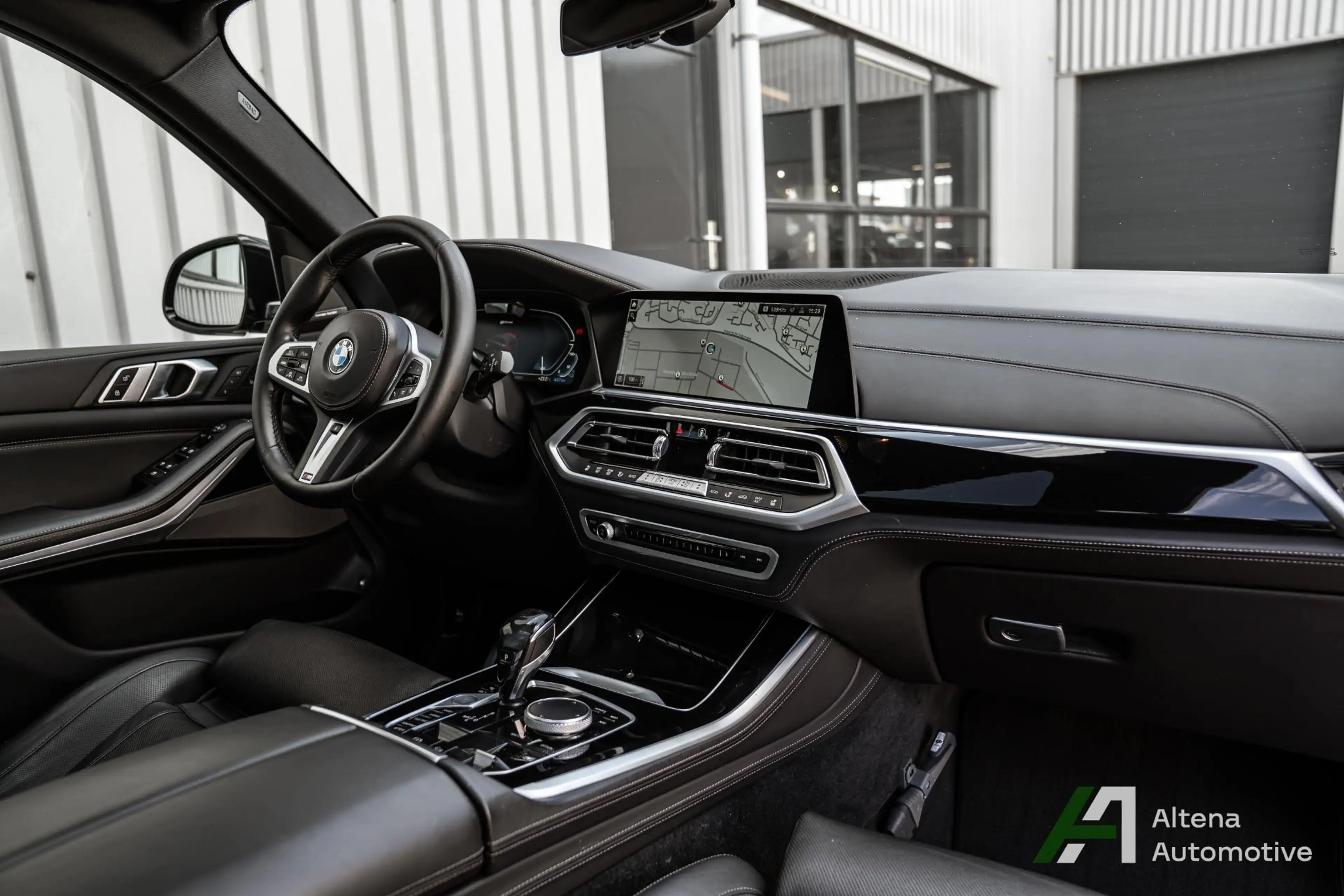 BMW X5 xDrive45e High Executive M-sport, Trekhaak, harman — photo 16