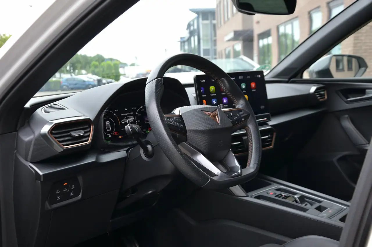 Cupra Leon Sportstourer 1.4 e-Hybrid Business Keyless LED, миниатюра 6