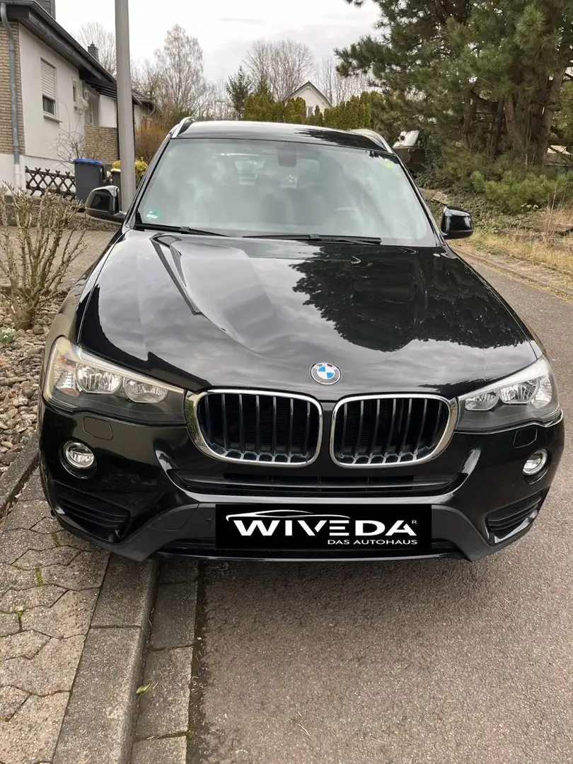 BMW X3 xDrive20i Advantage Aut. NAVI~TEMPOMAT~SHZ~ Schwarz - 2