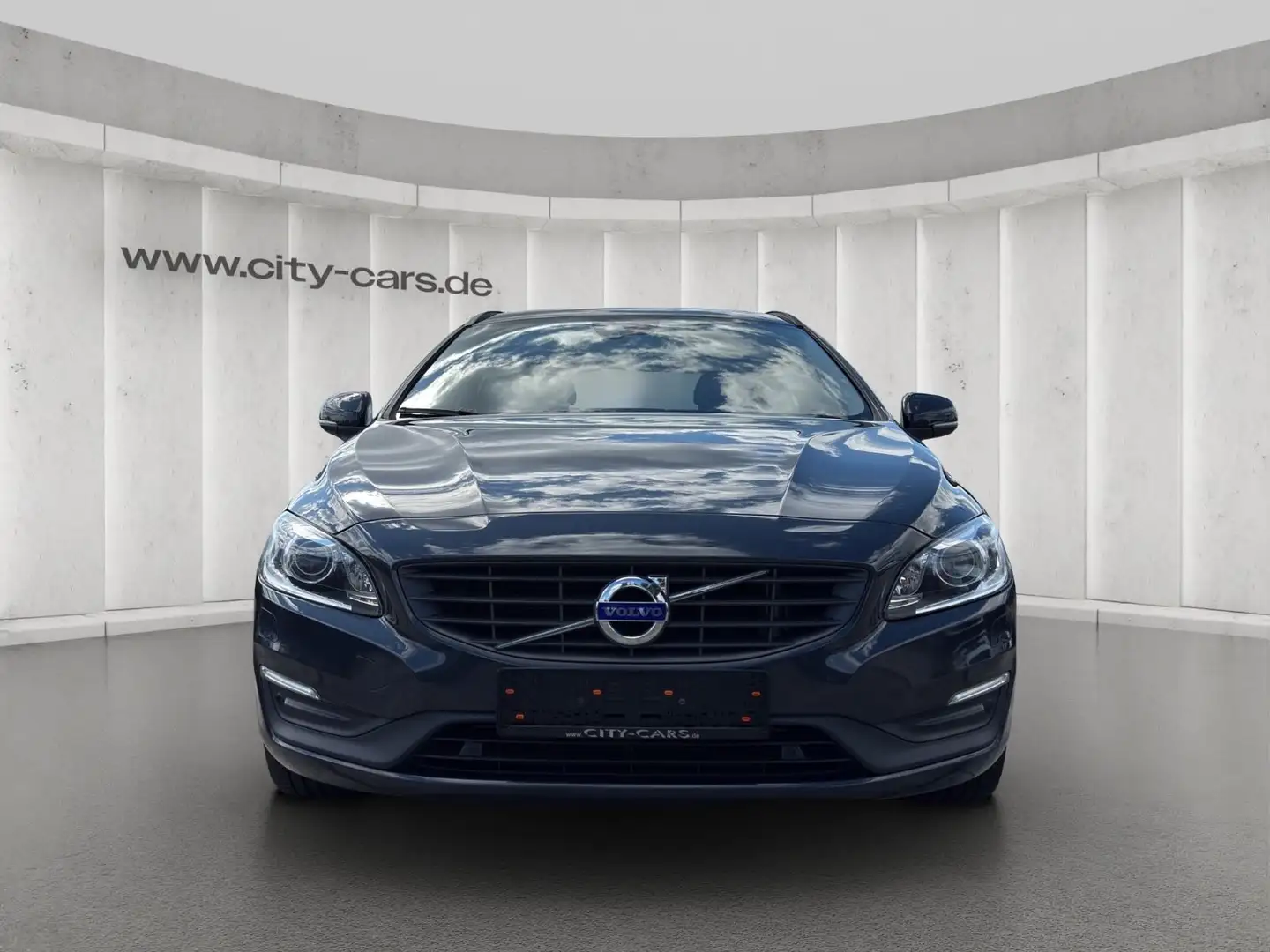 Volvo V60 Kombi Linje Business*Navi*Bi-Xenon*Leder*PDC Gris - 2