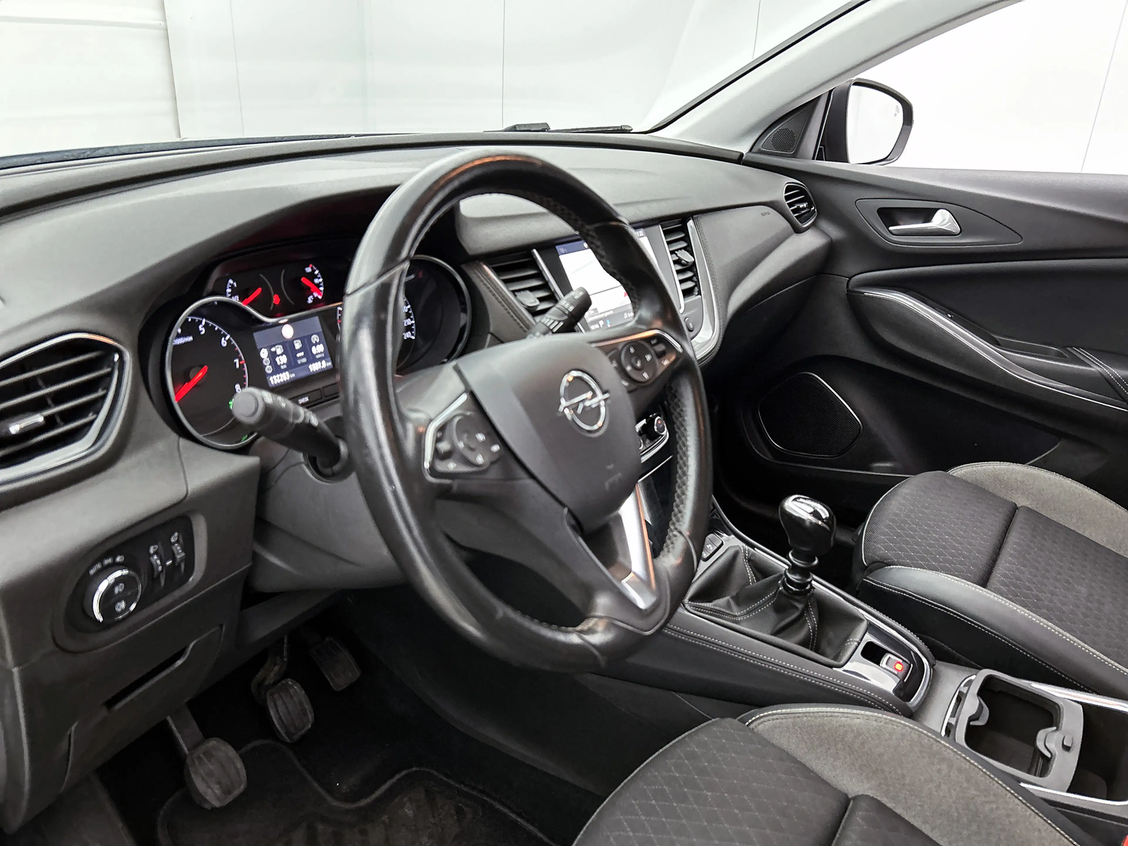 Opel Grandland X 1.2 Turbo Innovation / Airco / Navi / Cruise-ctr. — photo 15