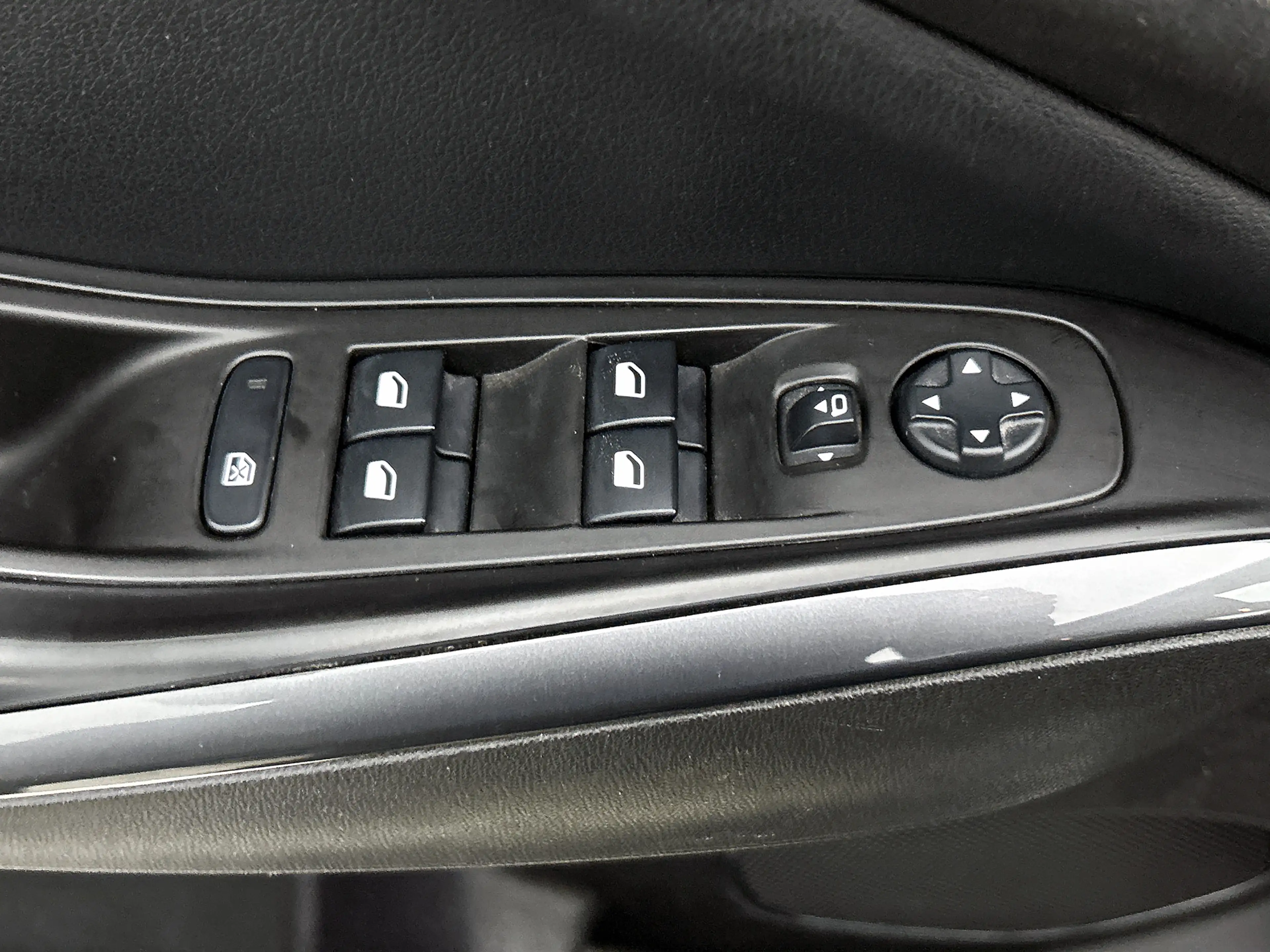 Opel Grandland X 1.2 Turbo Innovation / Airco / Navi / Cruise-ctr. — photo 35
