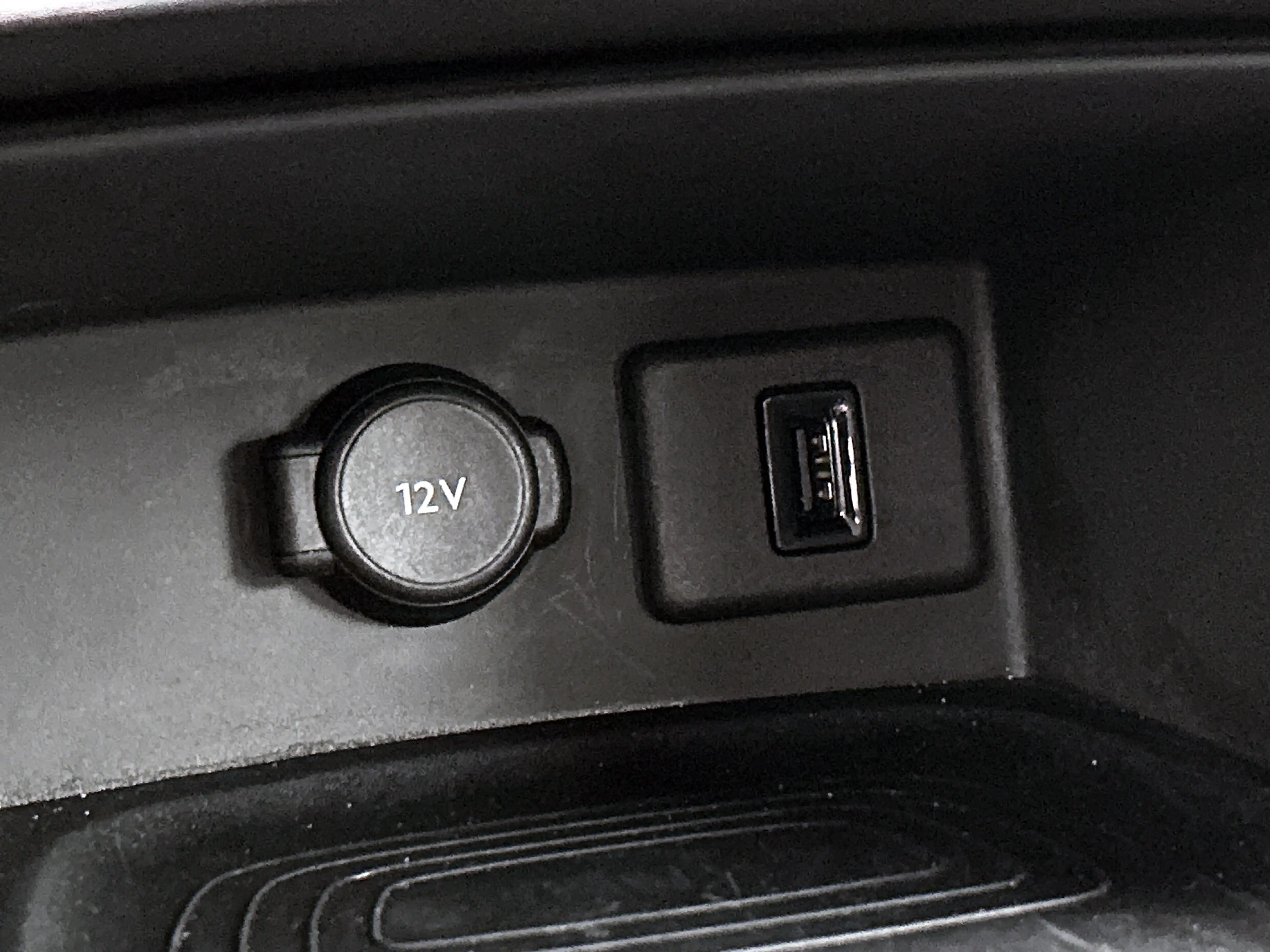 Opel Grandland X 1.2 Turbo Innovation / Airco / Navi / Cruise-ctr. — photo 37