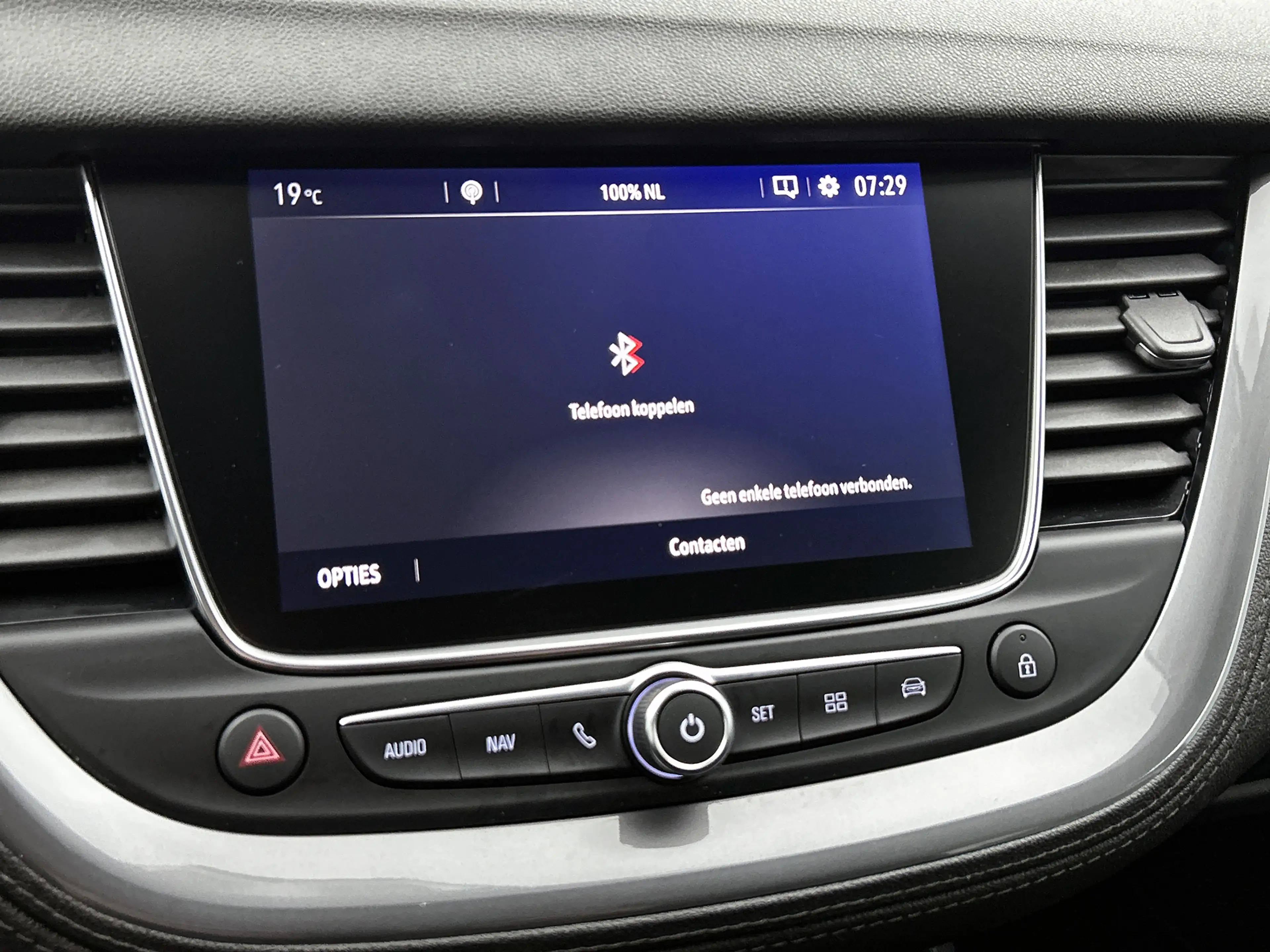 Opel Grandland X 1.2 Turbo Innovation / Airco / Navi / Cruise-ctr. — photo 28