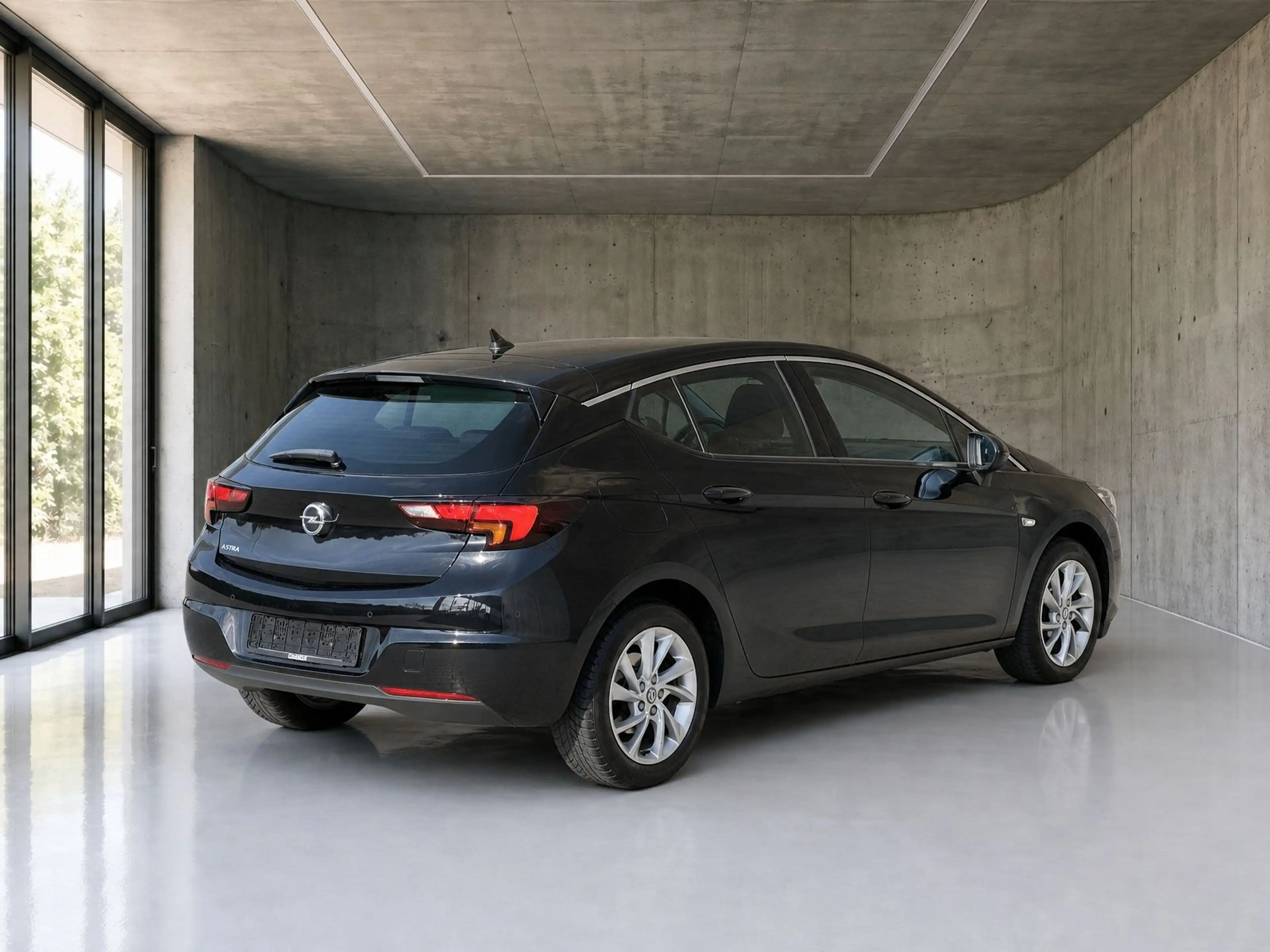 Opel Astra Elegance*LED*DAB*Navi*SHZ*PDC* — photo 6