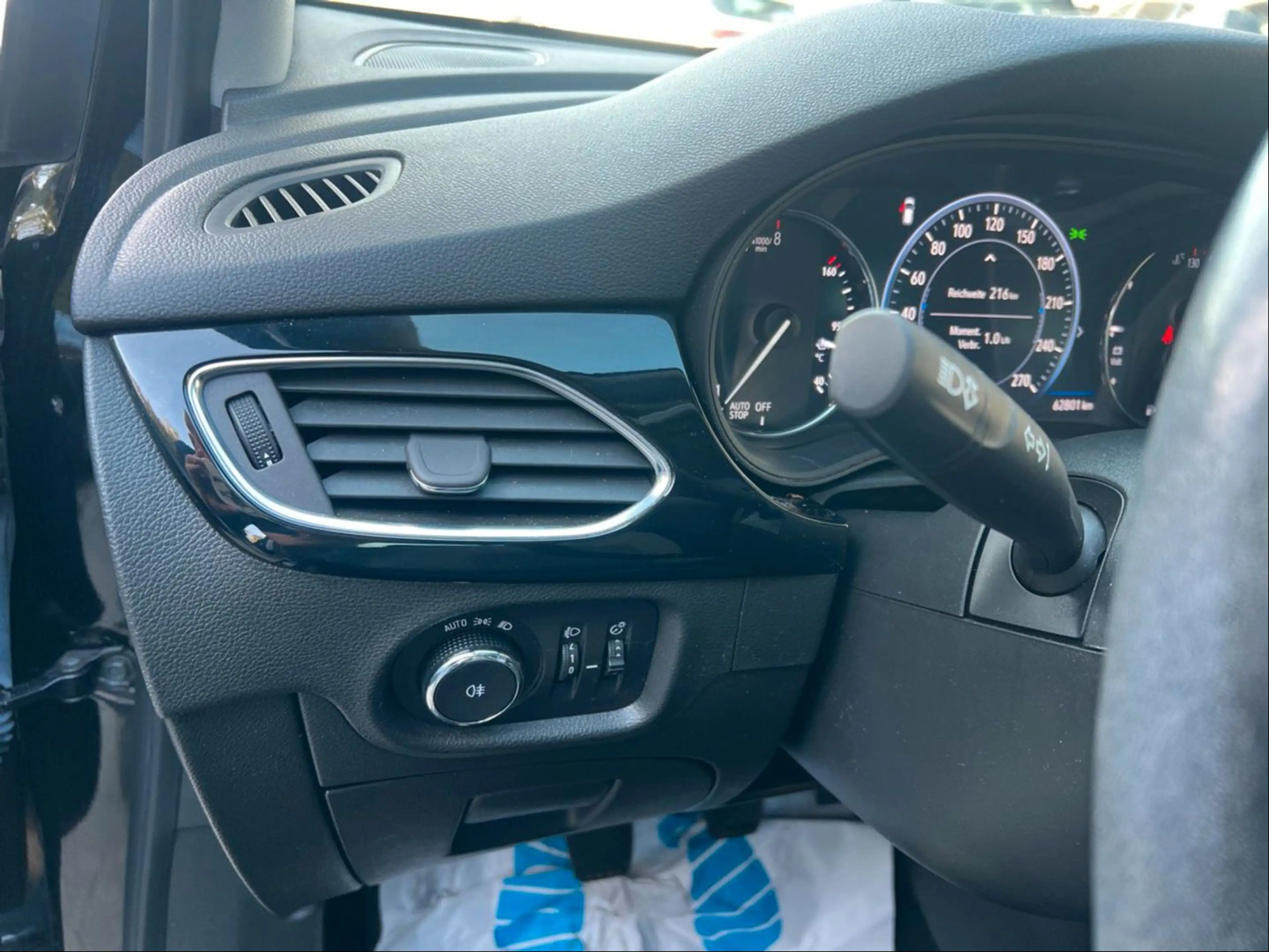 Opel Astra Elegance*LED*DAB*Navi*SHZ*PDC* — photo 13