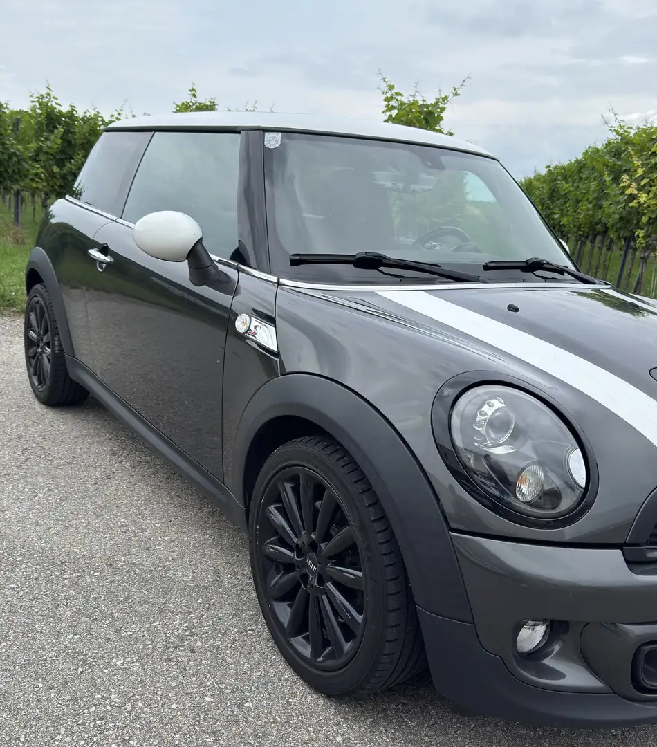 MINI Cooper S MINI COOPER S 1,6 - HarmanKardon/Panorama/Carbon Grau - 2