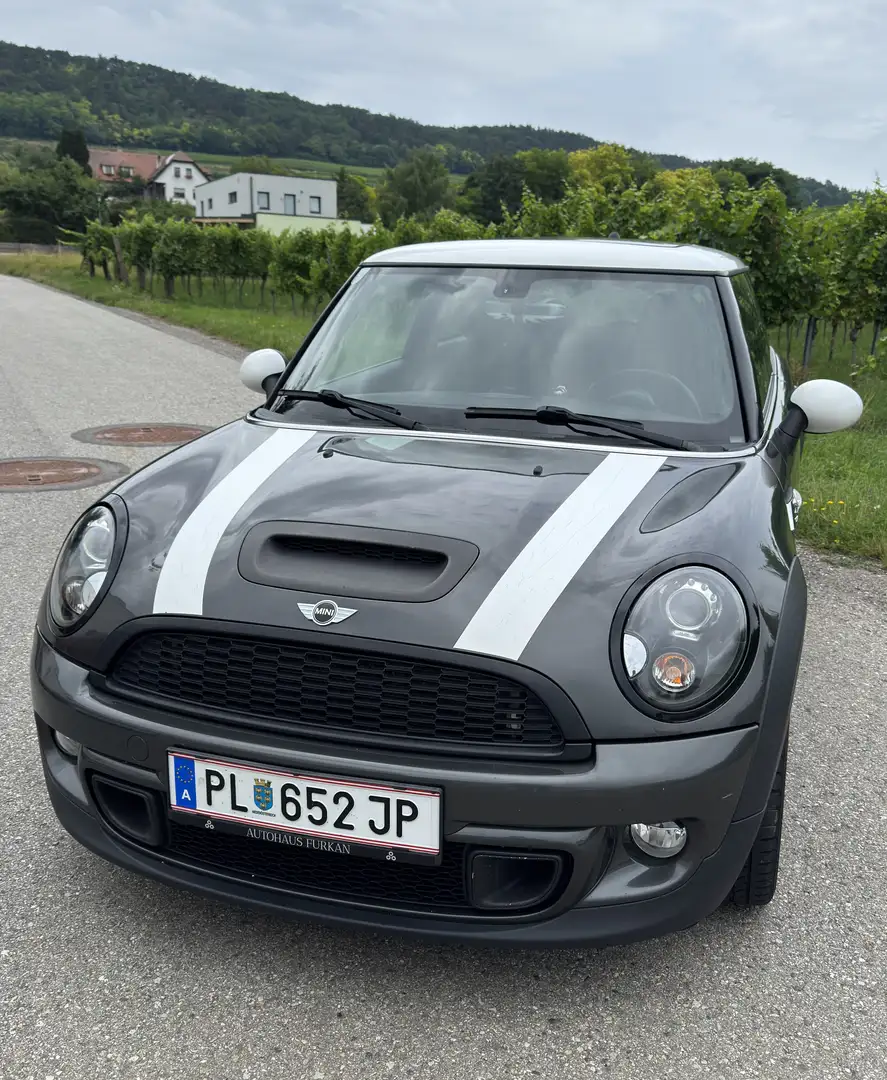 MINI Cooper S MINI COOPER S 1,6 - HarmanKardon/Panorama/Carbon Grau - 1