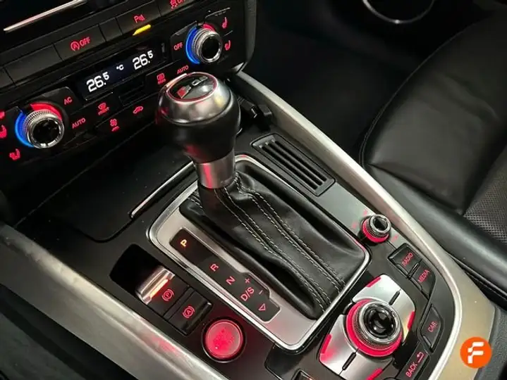 Audi SQ5 2014, foto 11